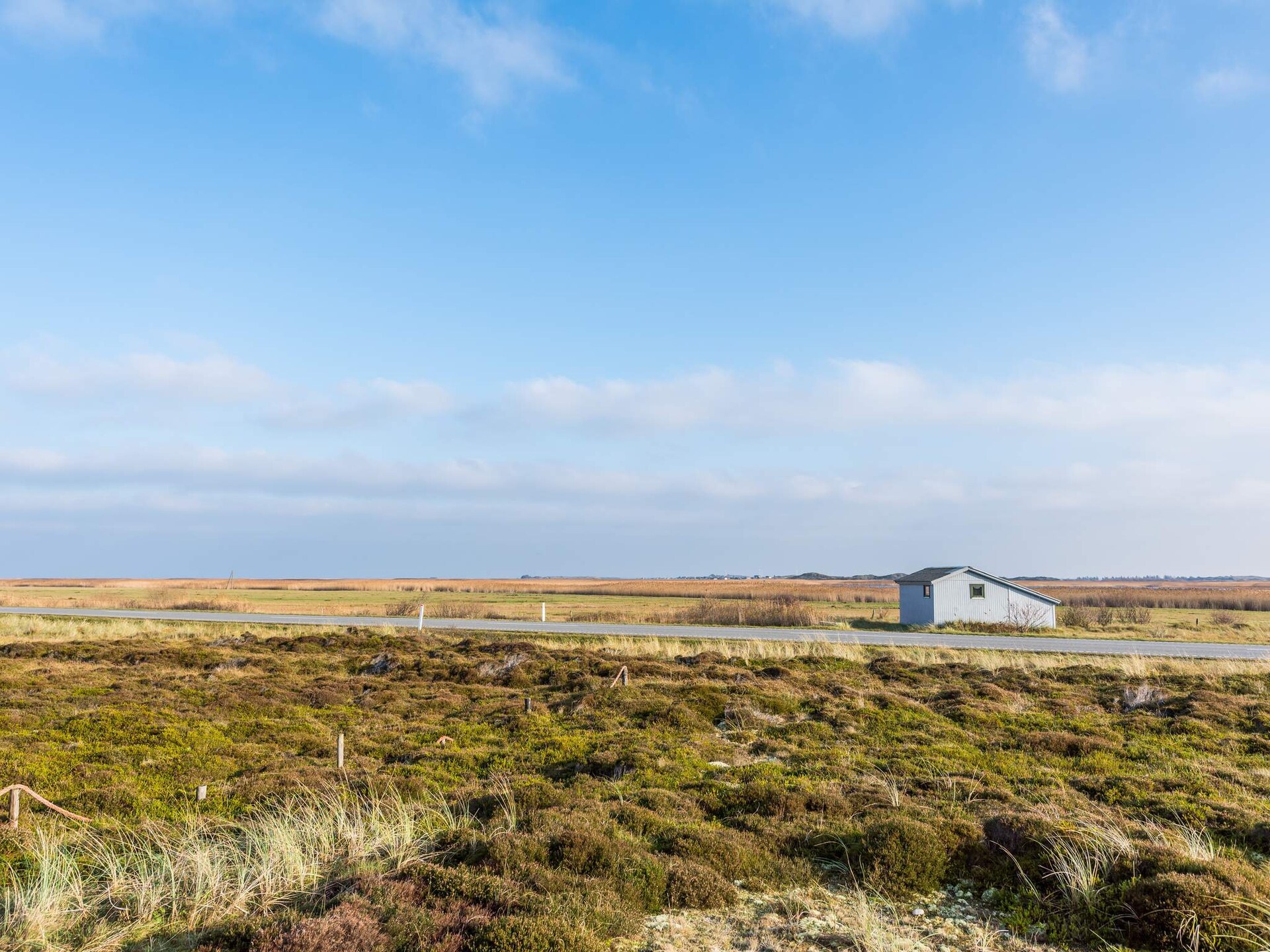 Licht vakantiehuis met sauna, uitzicht op de Ringkøbing Fjord en op 600m van zee - foto 9