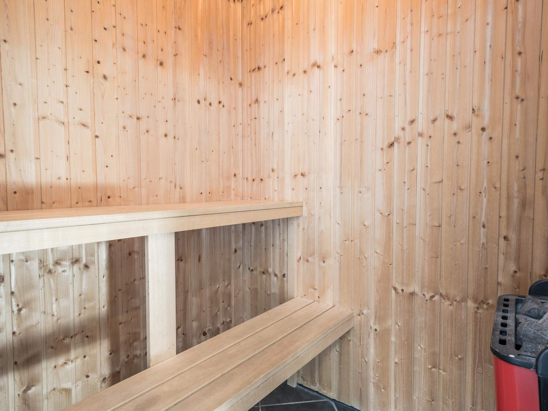 Atypisch vakantiehuis met sauna en whirlpool, 900m van Ringkøbing Fjord - foto 42