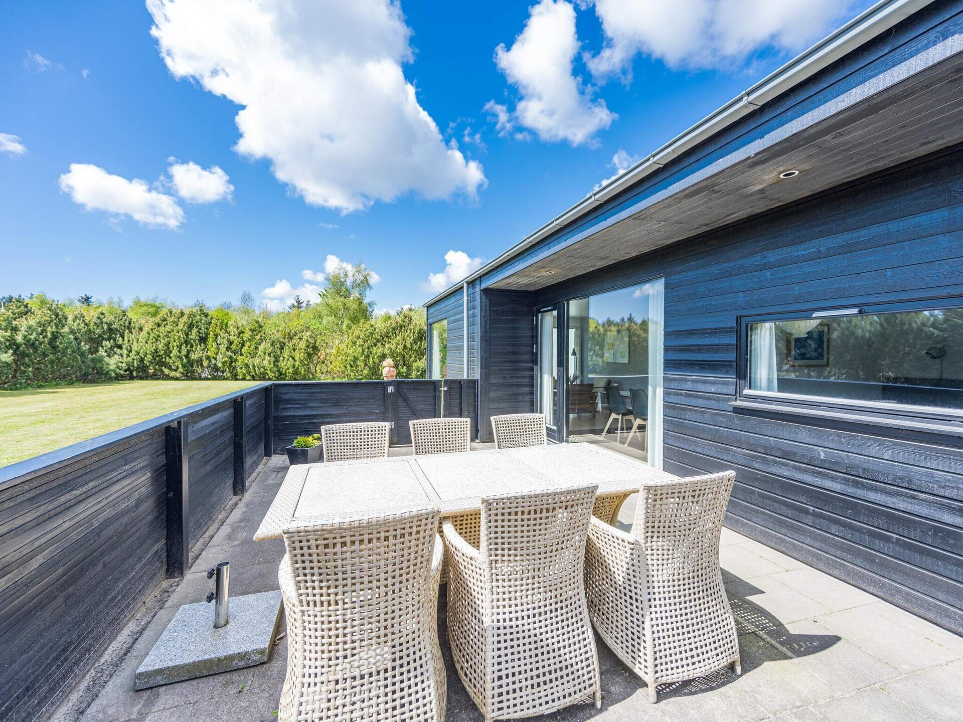 Atypisch vakantiehuis met sauna en whirlpool, 900m van Ringkøbing Fjord - foto 10