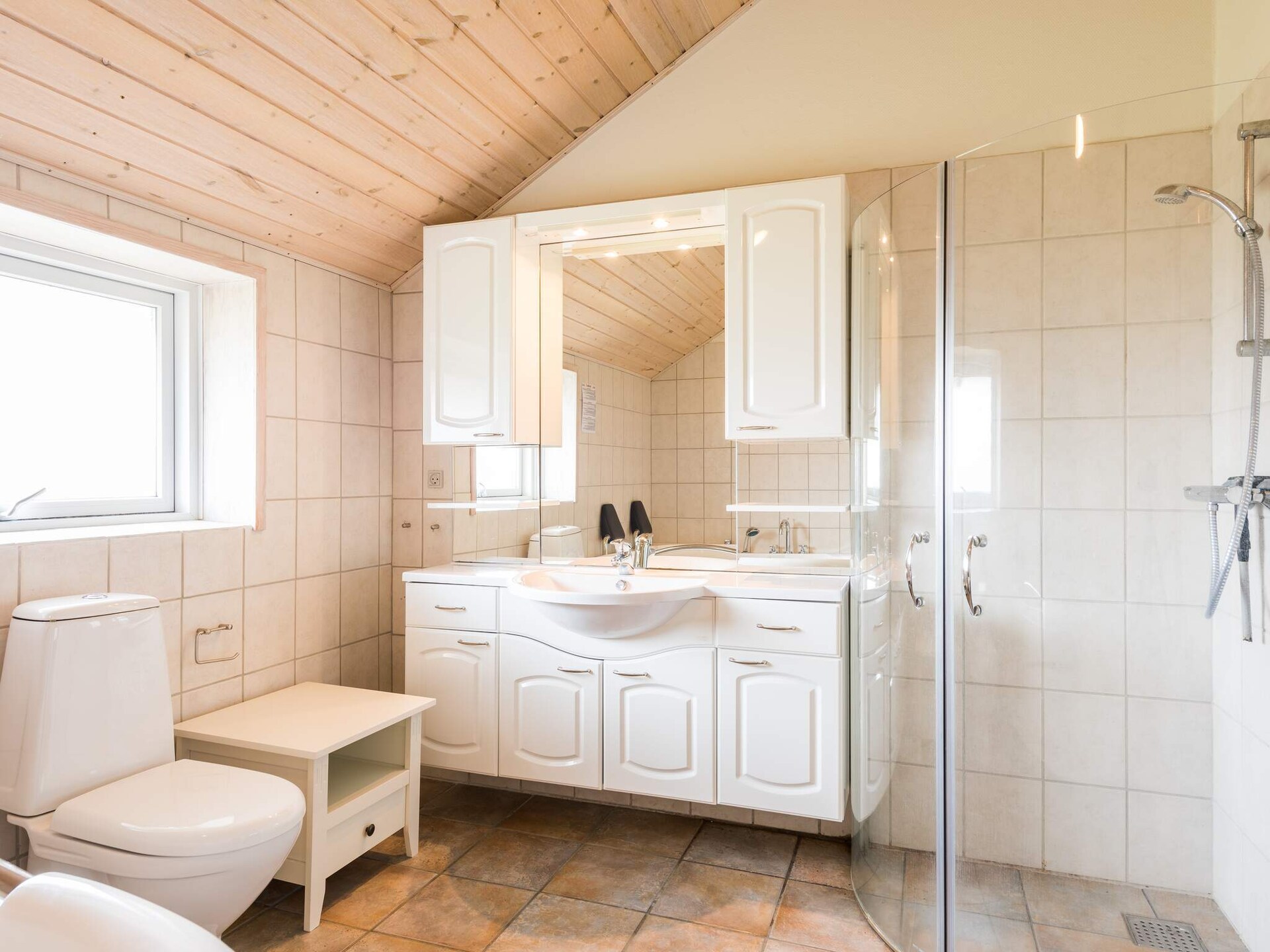 Ruim stenen vakantiehuis bij Tarm met whirlpool, sauna en grote tuin - foto 27