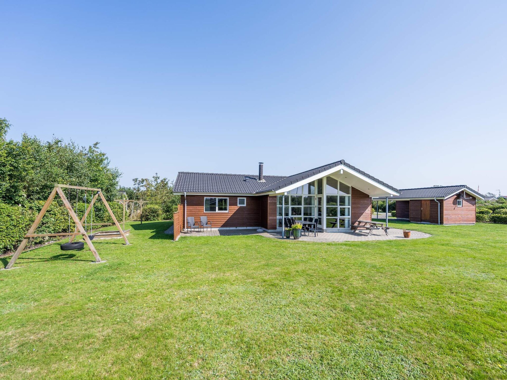 Licht vakantiehuis met sauna en whirlpool op 600m van het strand in Tarm - foto 4