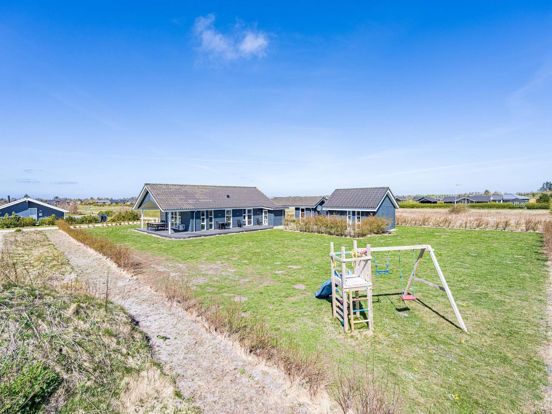Vrijstaand vakantiehuis met sauna en panoramisch uitzicht nabij Skaven Strand - foto 2