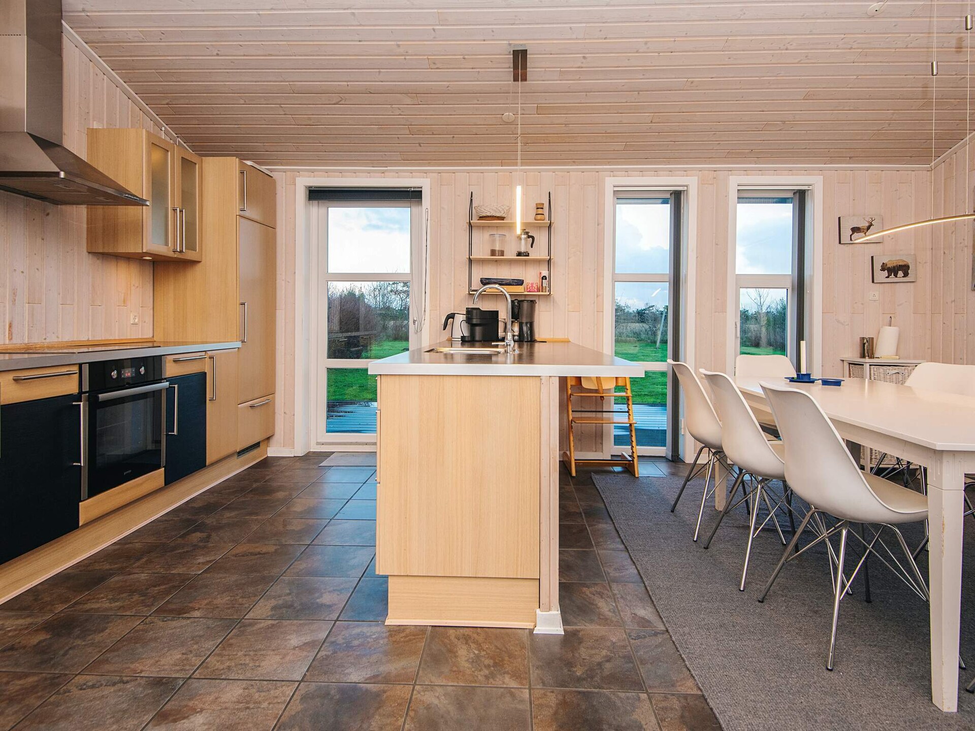 Vrijstaand vakantiehuis met sauna en panoramisch uitzicht nabij Skaven Strand - foto 18