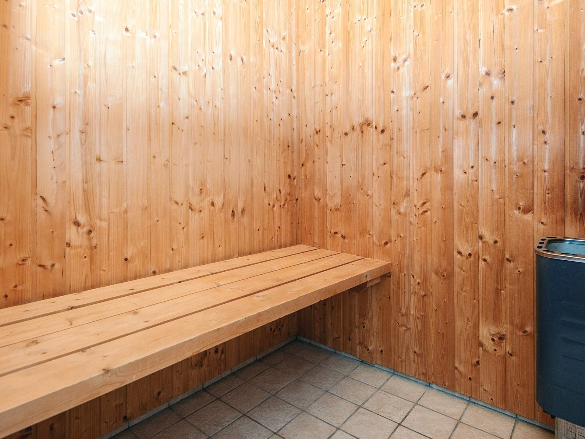 Vrijstaand vakantiehuis met sauna en panoramisch uitzicht nabij Skaven Strand - foto 24