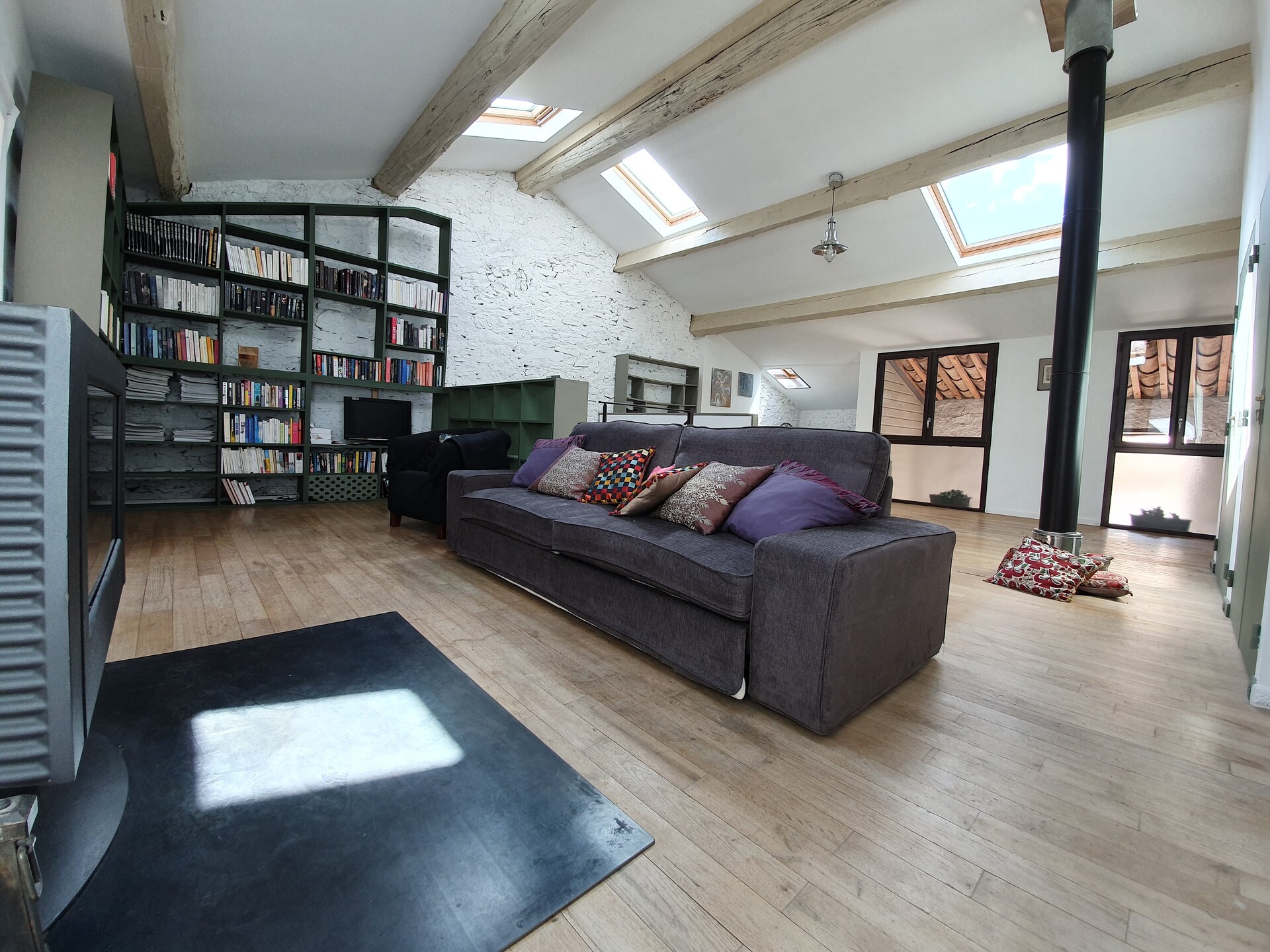 Design loft in verbouwde schuur met privézwembad aan de rand van Olonzac - foto 4