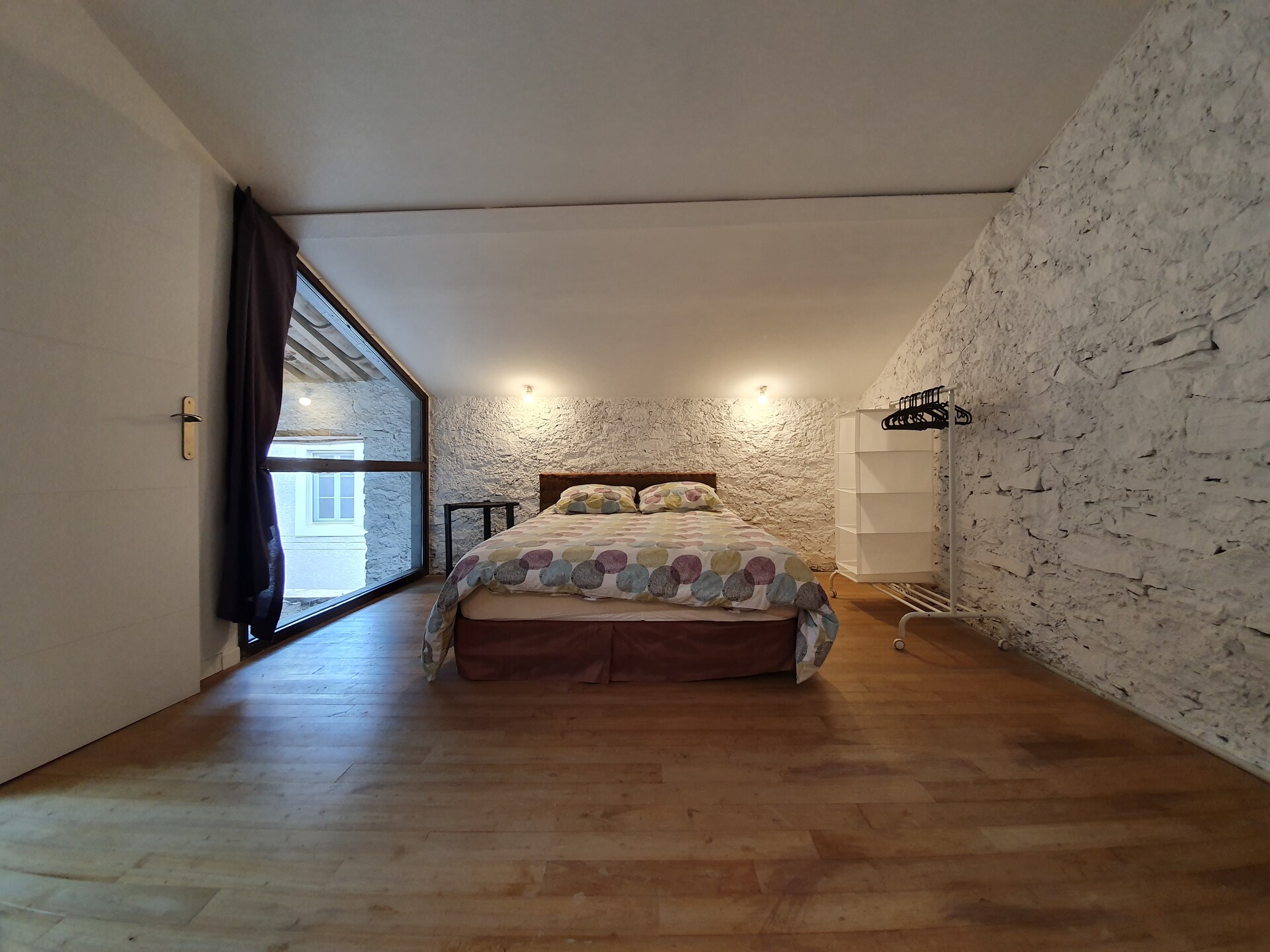 Design loft in verbouwde schuur met privézwembad aan de rand van Olonzac - foto 11