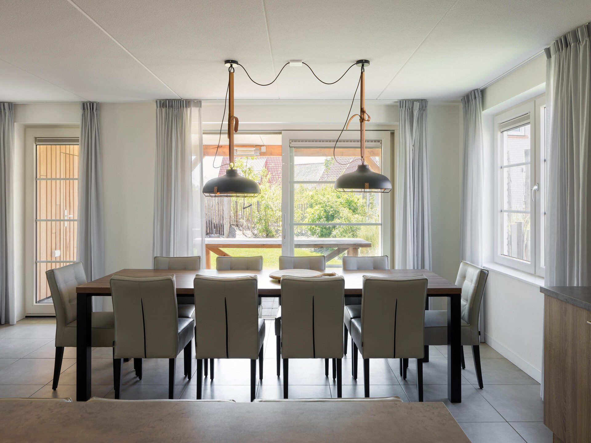 Luxe vrijstaande villa met infraroodsauna op 5 minuten van het strand - foto 2