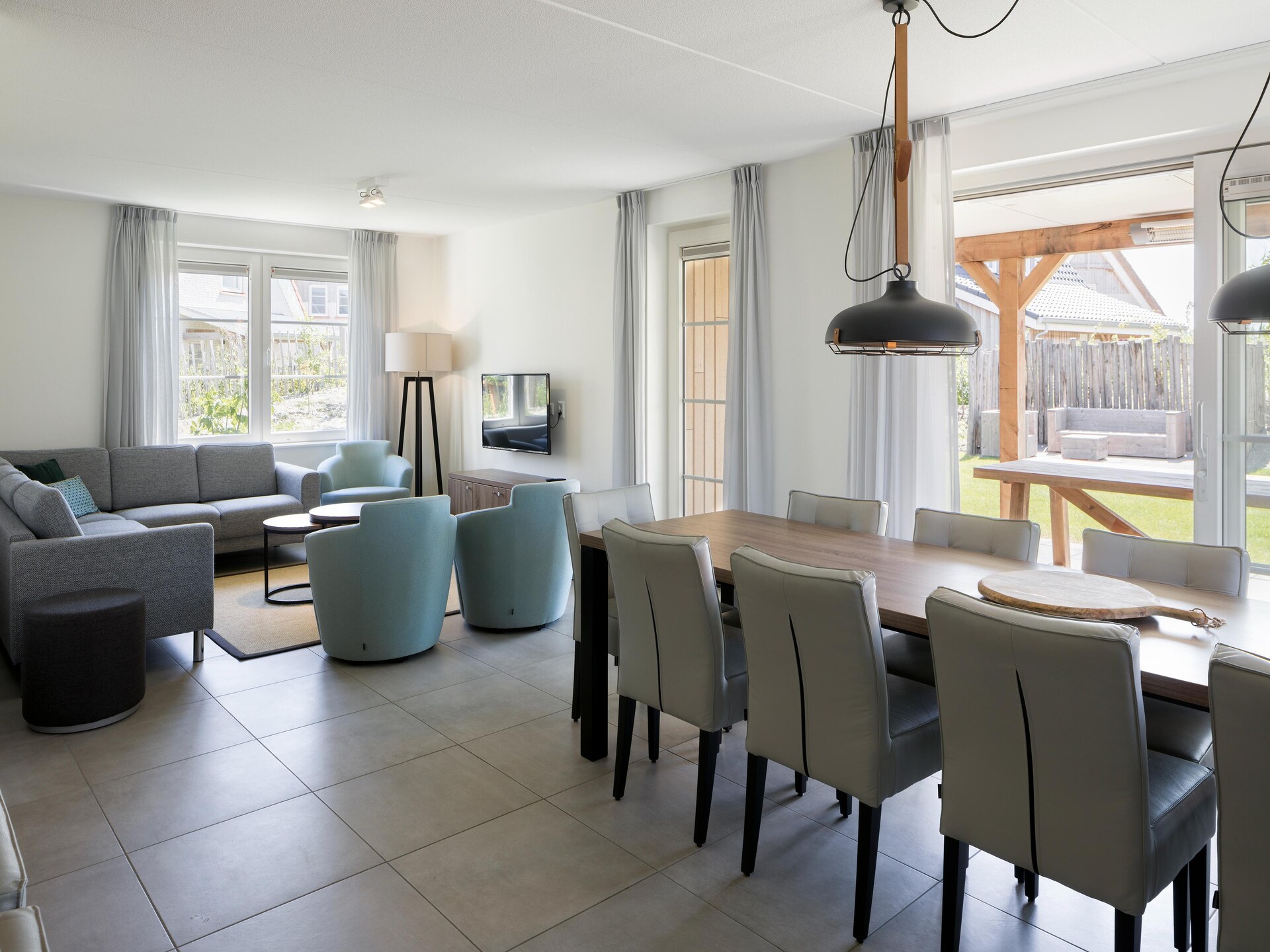 Luxe vrijstaande villa met infraroodsauna op 5 minuten van het strand - foto 8