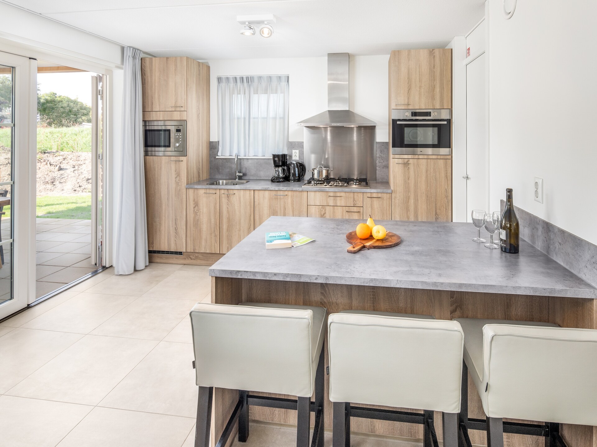 Luxe rietgedekte villa met infraroodsauna, 16 pers., 200m van zee - foto 10