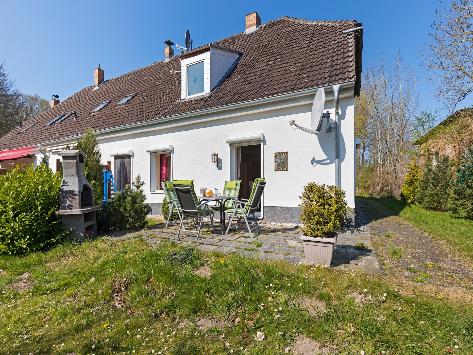 Knus appartement in Gingst met tuin, op 800 meter van het strand - foto 8