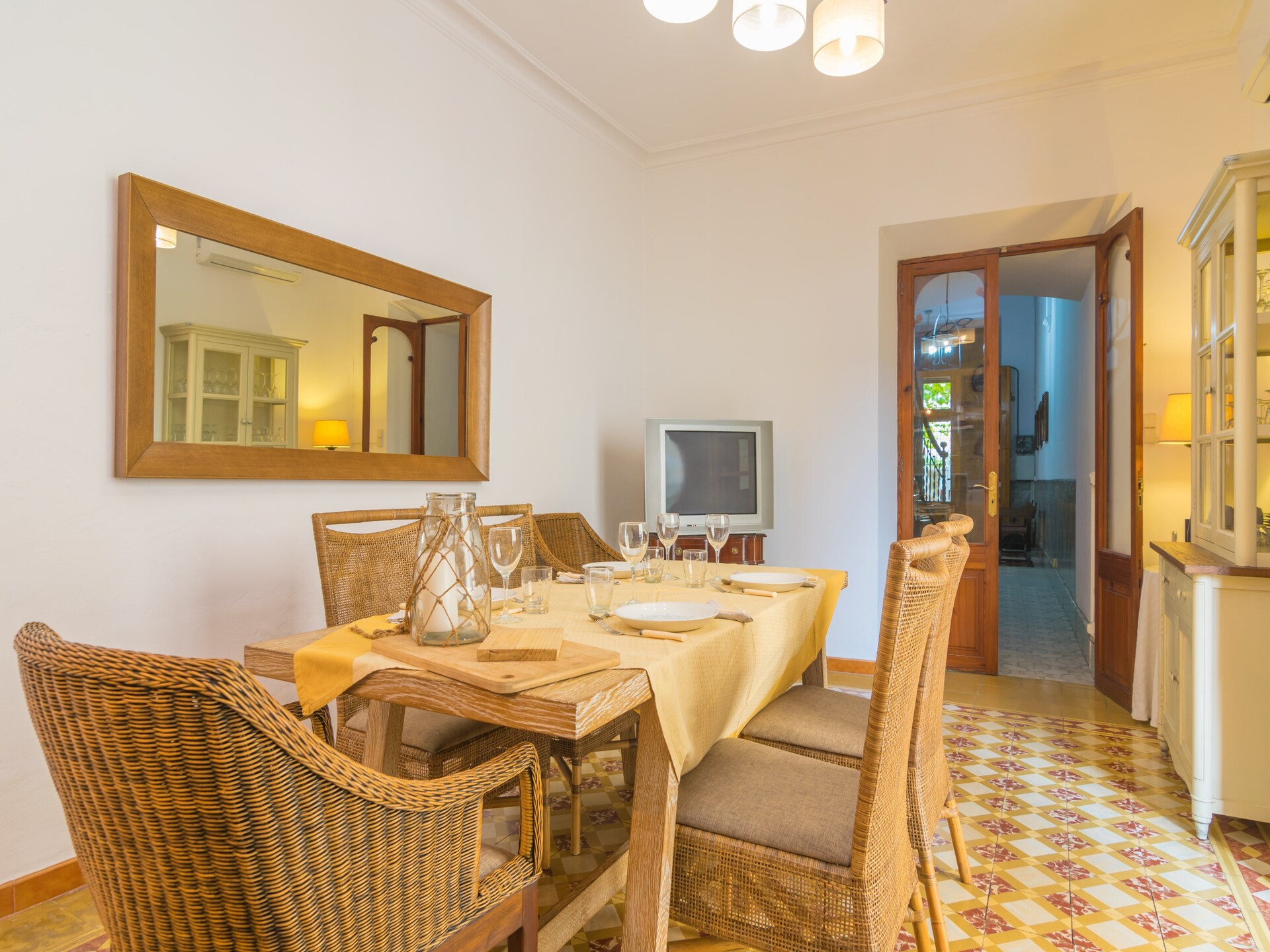 Ca Sa Tia: authentiek dorpshuis met tuinpatio in hartje Sóller - foto 14