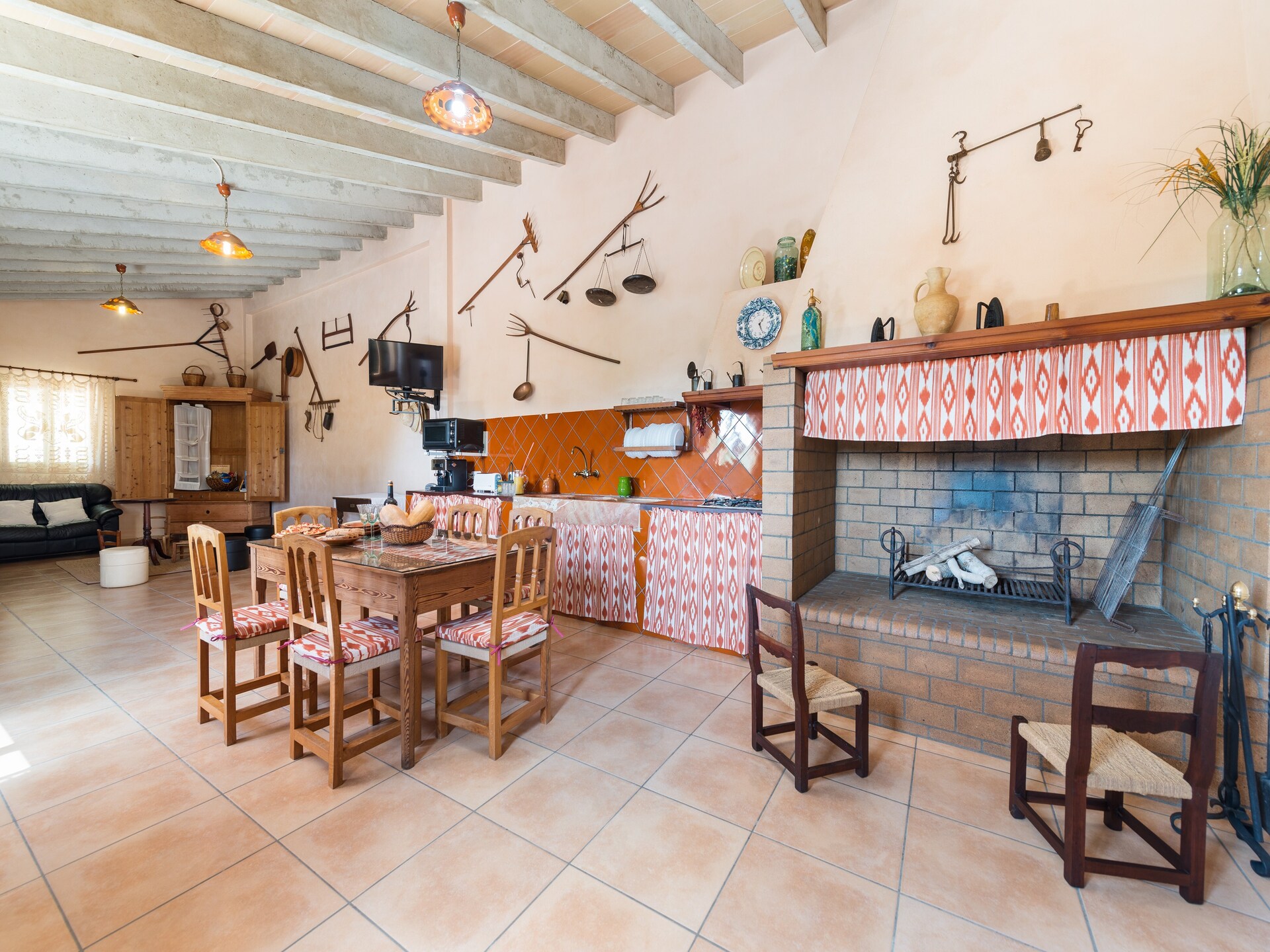 6-persoons villa met privézwembad in het centrum van Sineu - foto 173