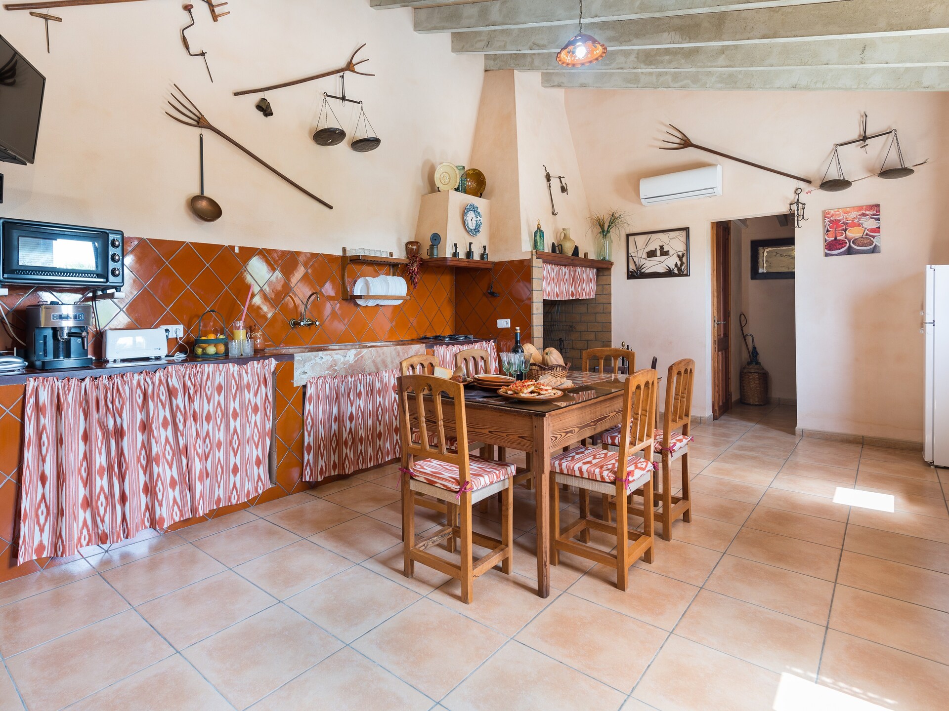 6-persoons villa met privézwembad in het centrum van Sineu - foto 174
