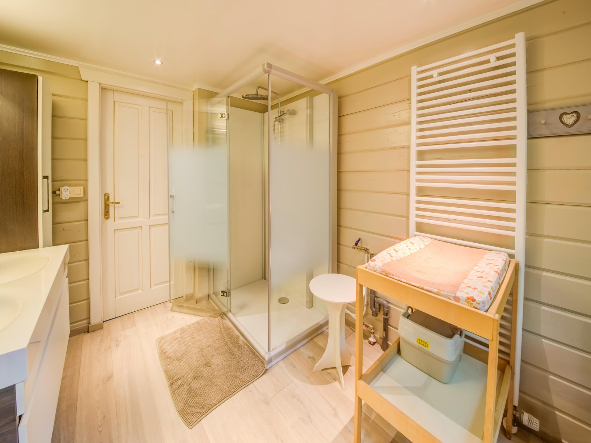 10-persoons wellnesschalet met sauna en bubbelbad in Barvaux Durbuy Ardennes - foto 28