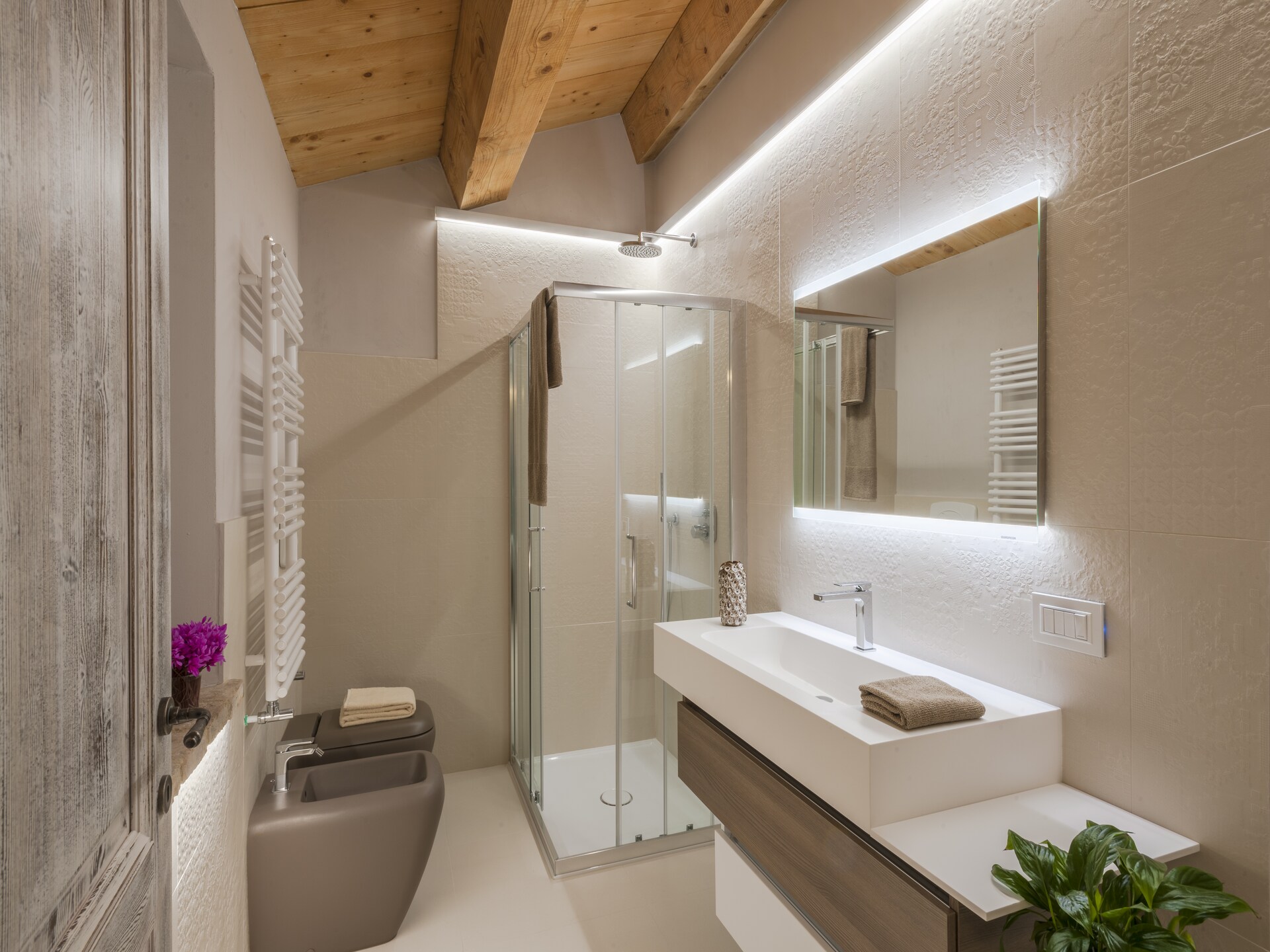 Ruime villa voor 10 personen met privézwembad in Acqualagna - foto 33