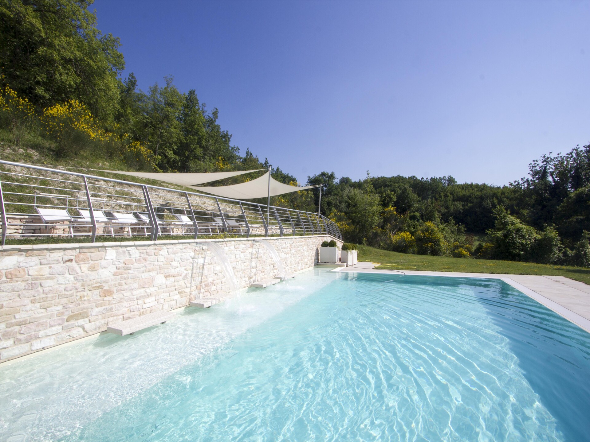 Ruime villa voor 10 personen met privézwembad in Acqualagna - foto 29