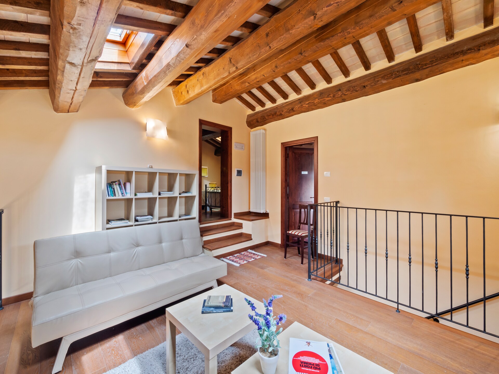 Villa Calfattore: Rustieke groepsaccommodatie met privézwembad in de bossen van Le Marche - foto 10