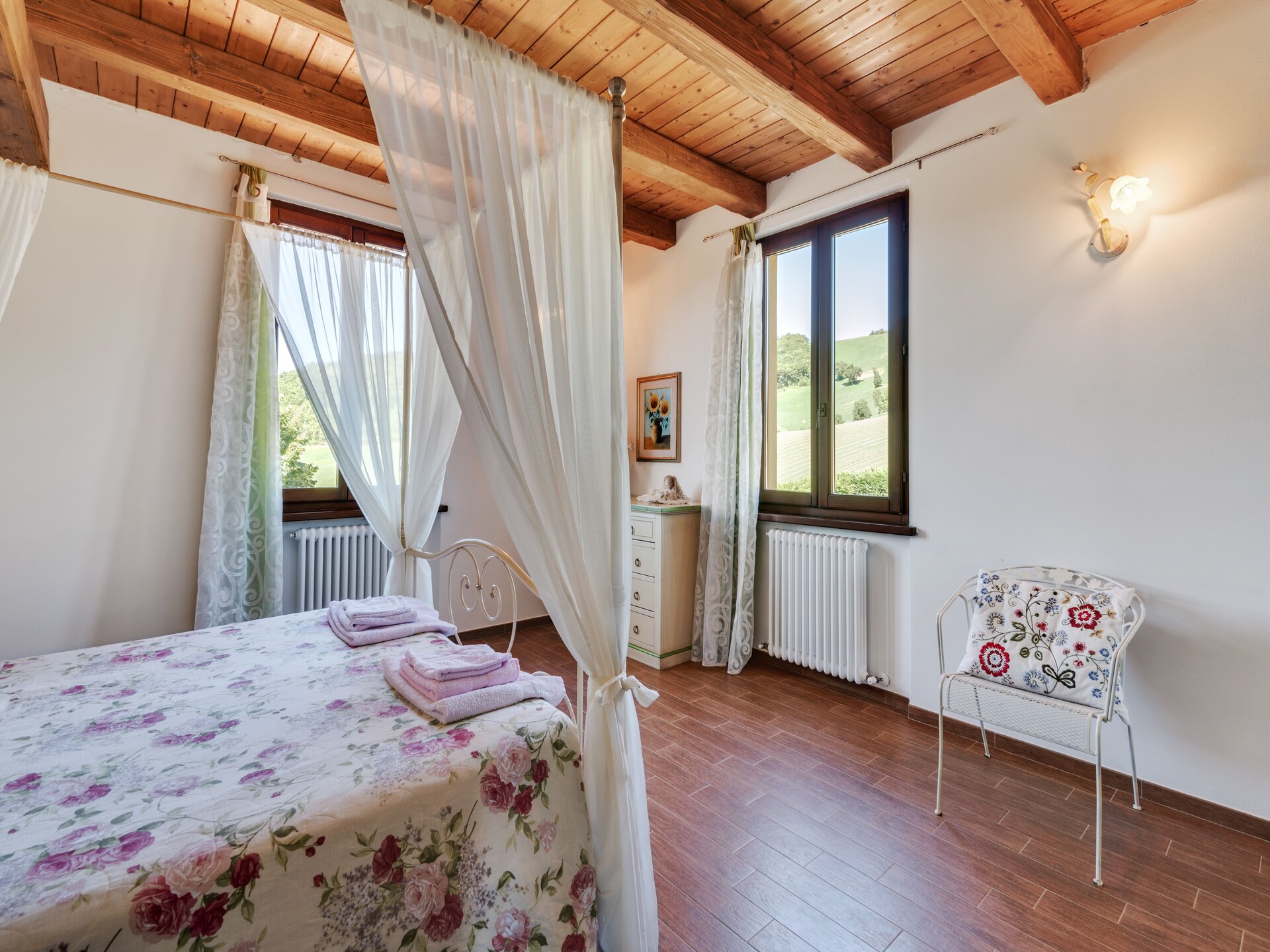 Vrijstaande villa Valdalto in Piandimeleto met privézwembad en sauna - foto 15