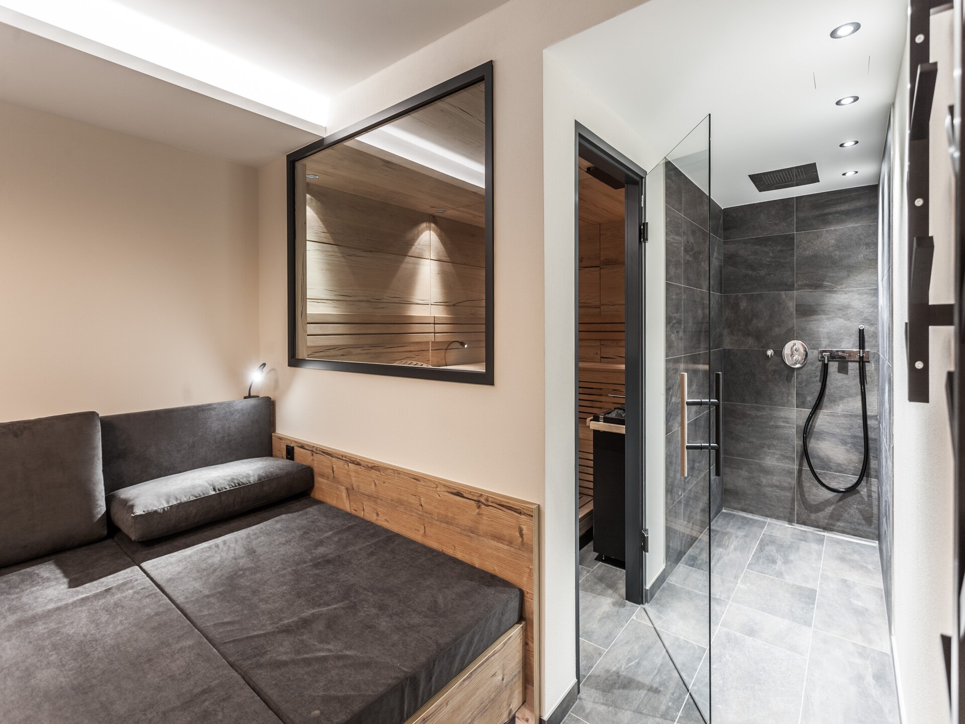 Op 1,3 km van de piste: Luxueus chalet voor 24 personen in Gaschurn - foto 7
