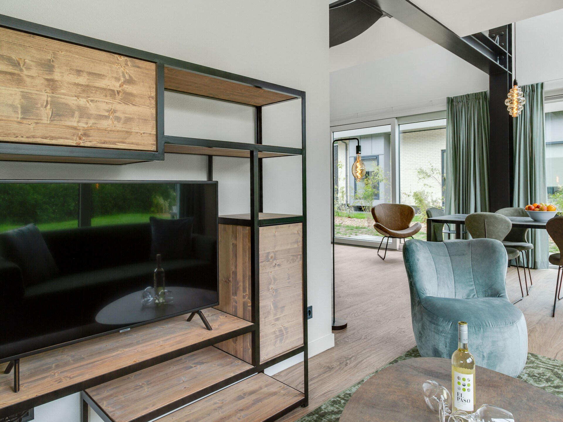 Luxe vakantiehuis in bosrijke omgeving, 1,5 km van zee, met sauna en hond welkom - foto 7