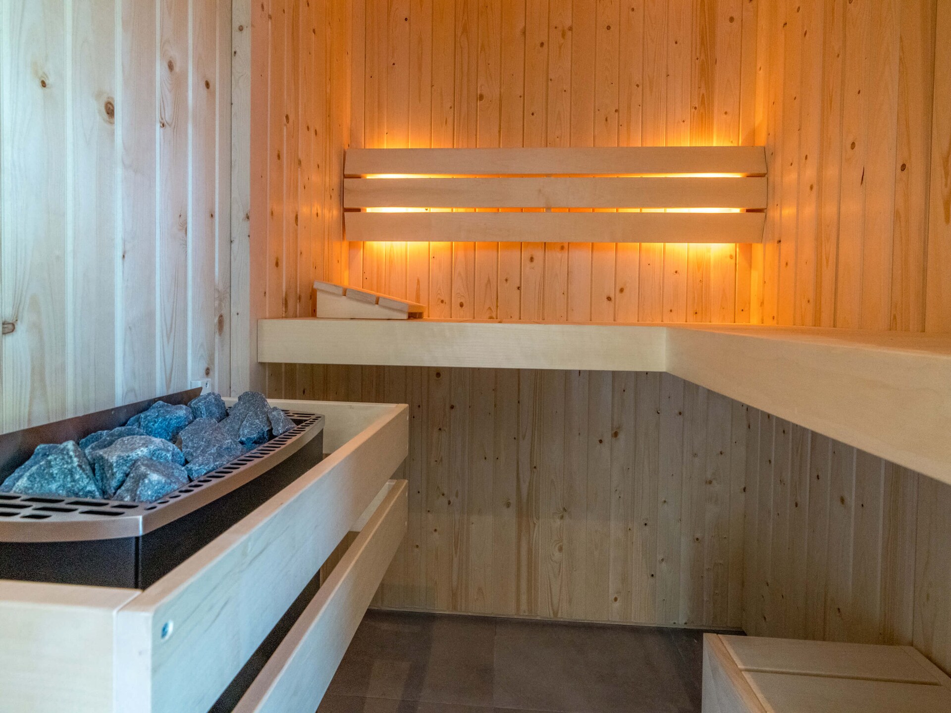 Luxe vakantiehuis met sauna in bosrijke omgeving bij De Koog - foto 40