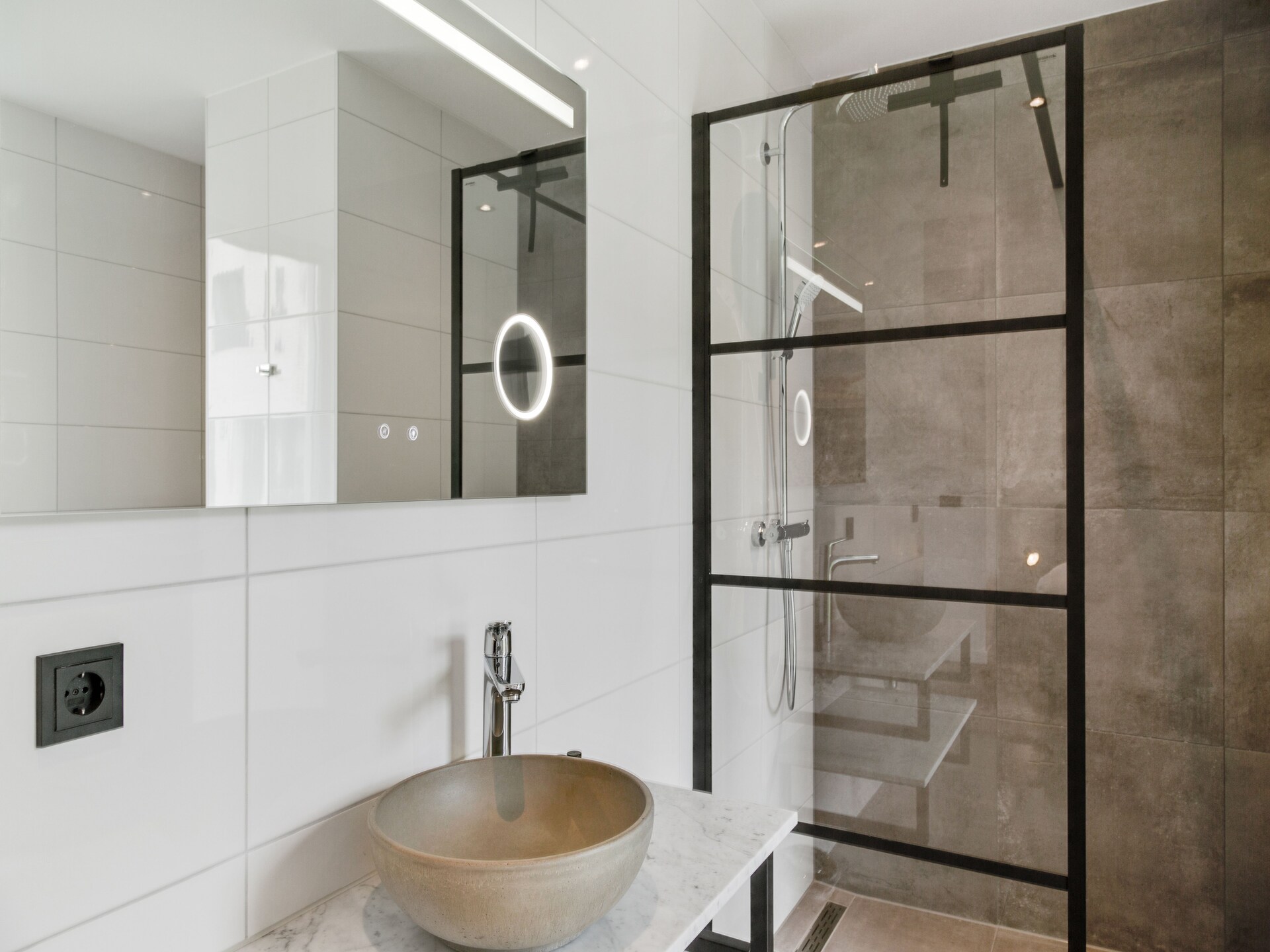Luxe vakantiehuis met sauna in bosrijke omgeving bij De Koog - foto 24