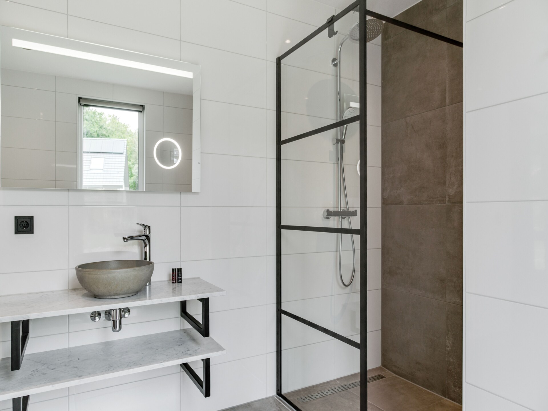 Luxe vakantiewoning met sauna en sunshower in bosrijk De Koog - foto 27