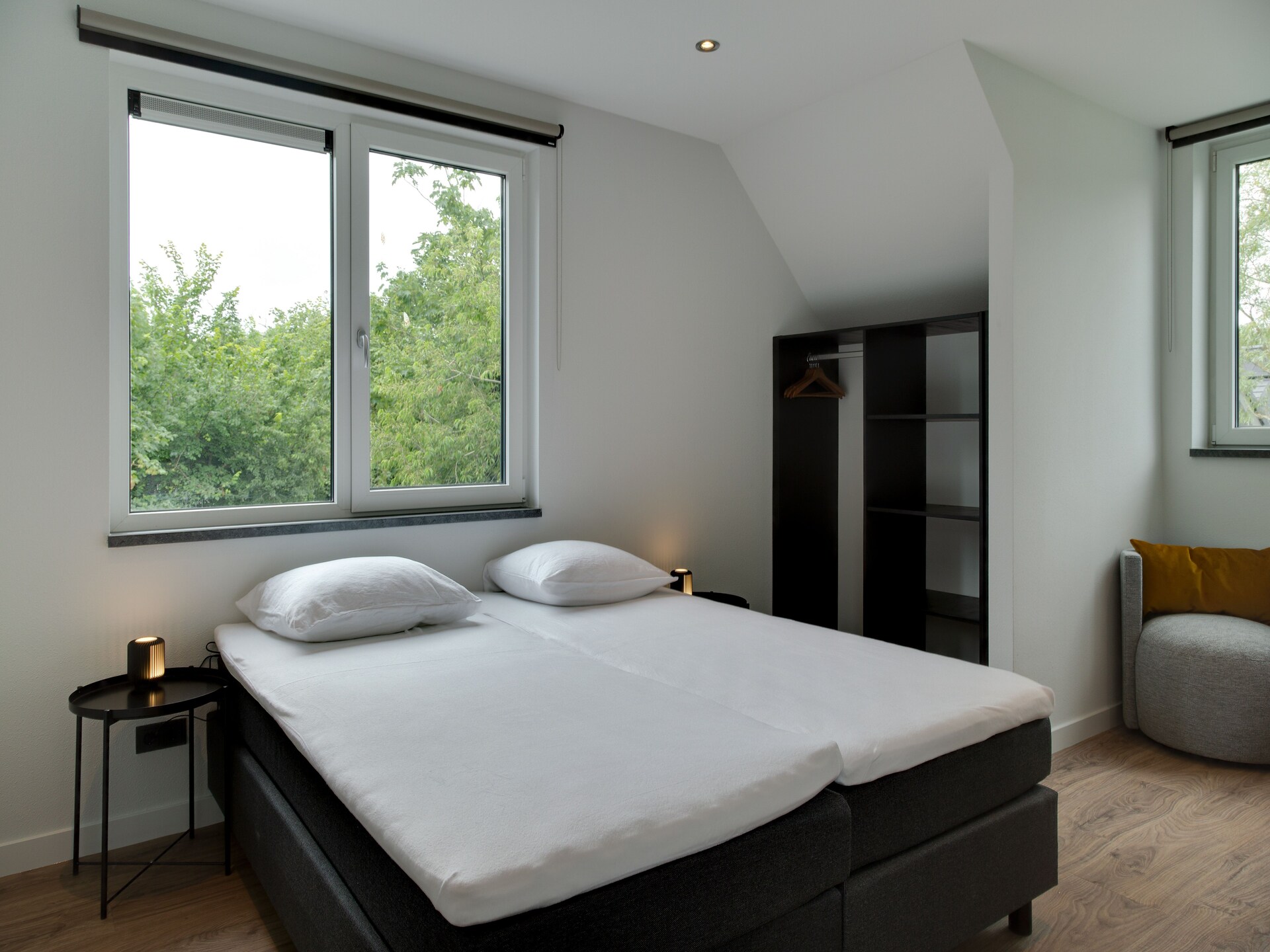 Luxe vrijstaand vakantiehuis aan bos en golfbaan op Texel - foto 10