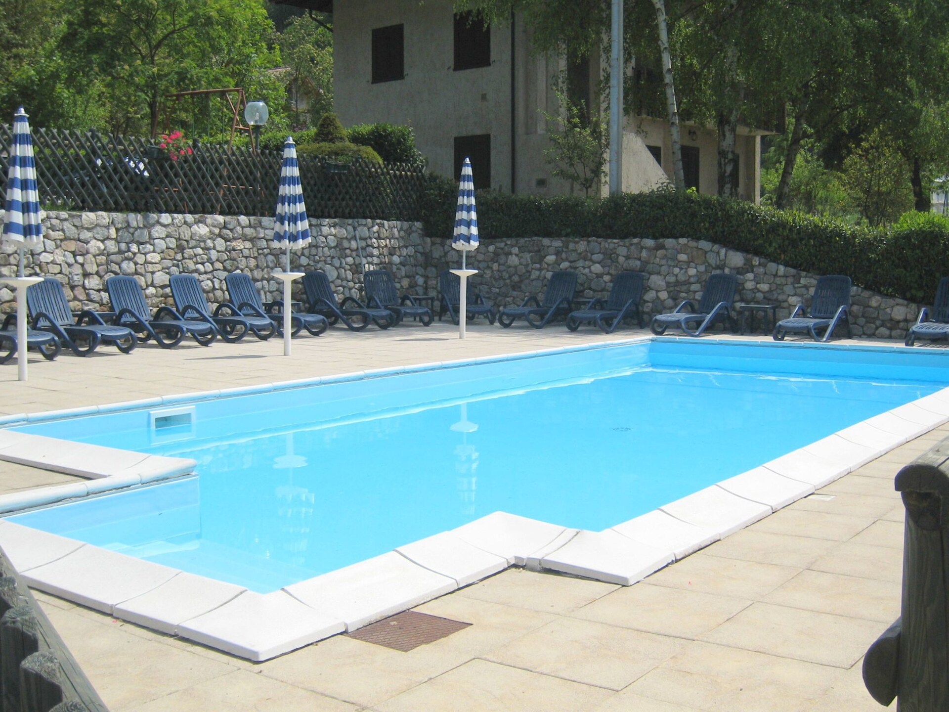 Op 650 m van het meer: Ruim vakantiehuis in Val di Ledro - foto 3