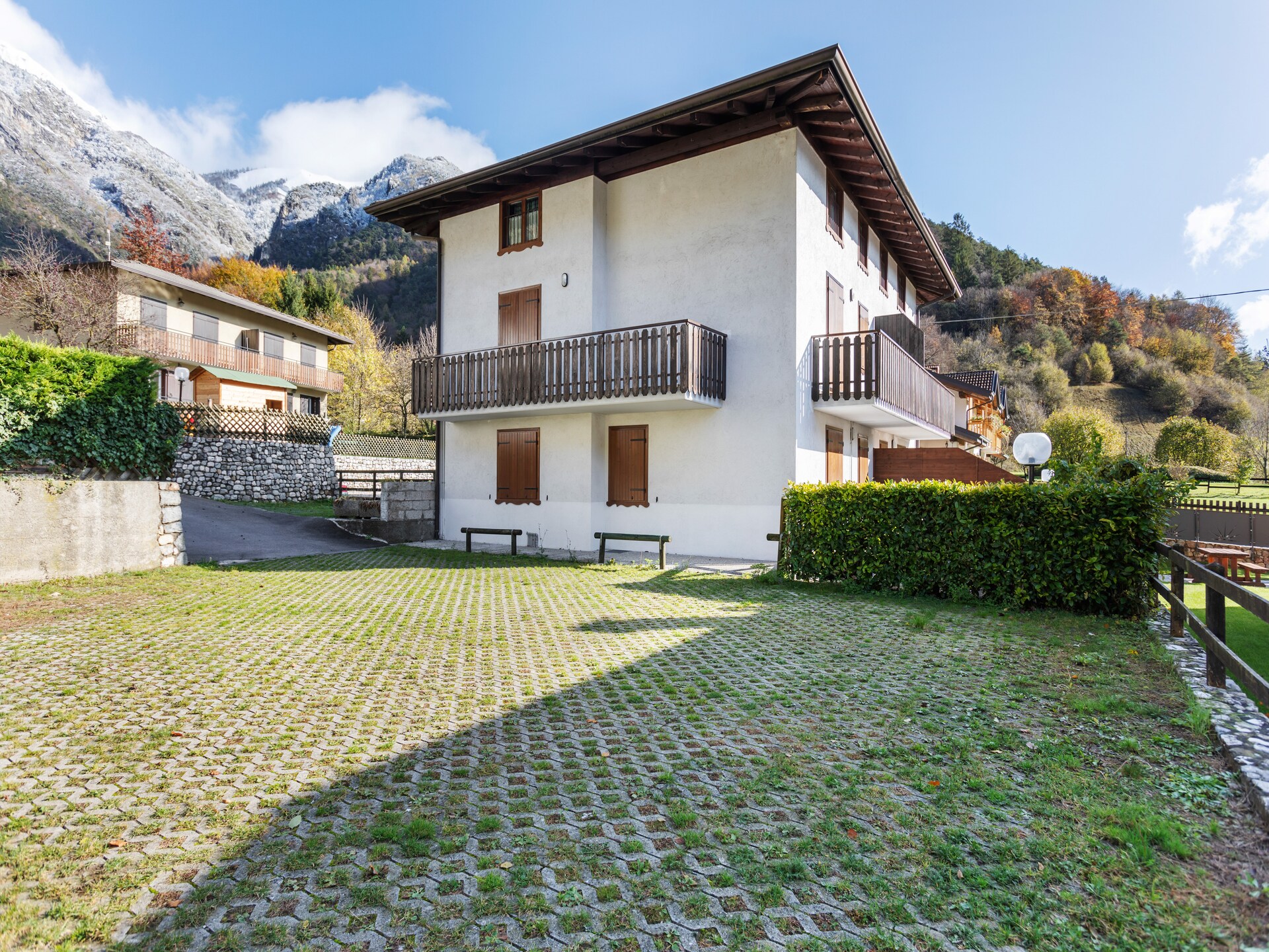 Op 650 m van het meer: Ruim vakantiehuis in Val di Ledro - foto 2