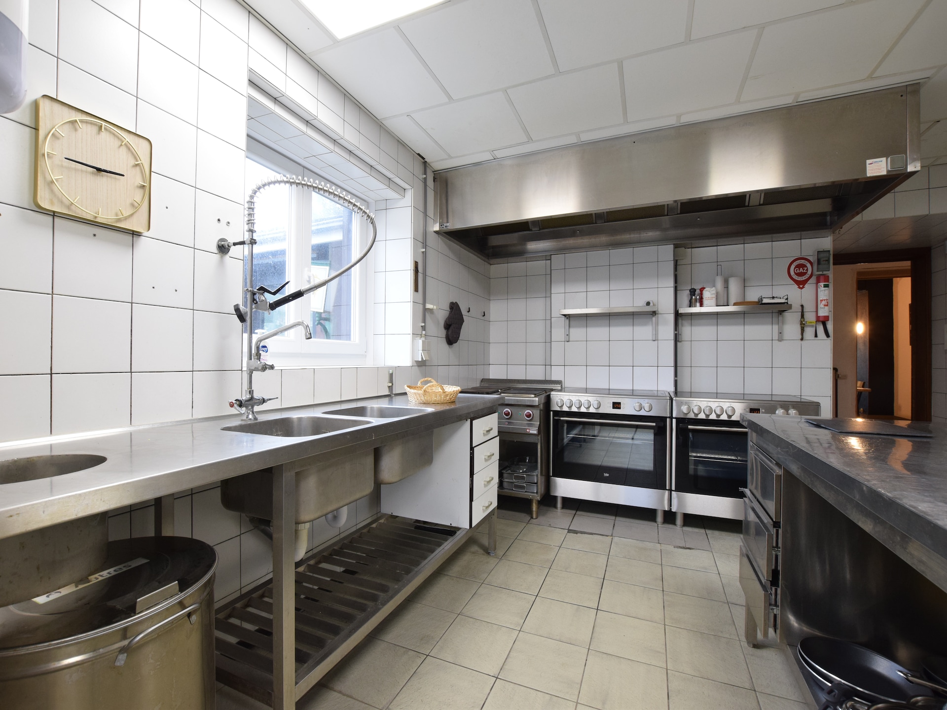 Op 950 m van de piste: ruim vakantiehuis in Vielsalm voor 30 personen - foto 12