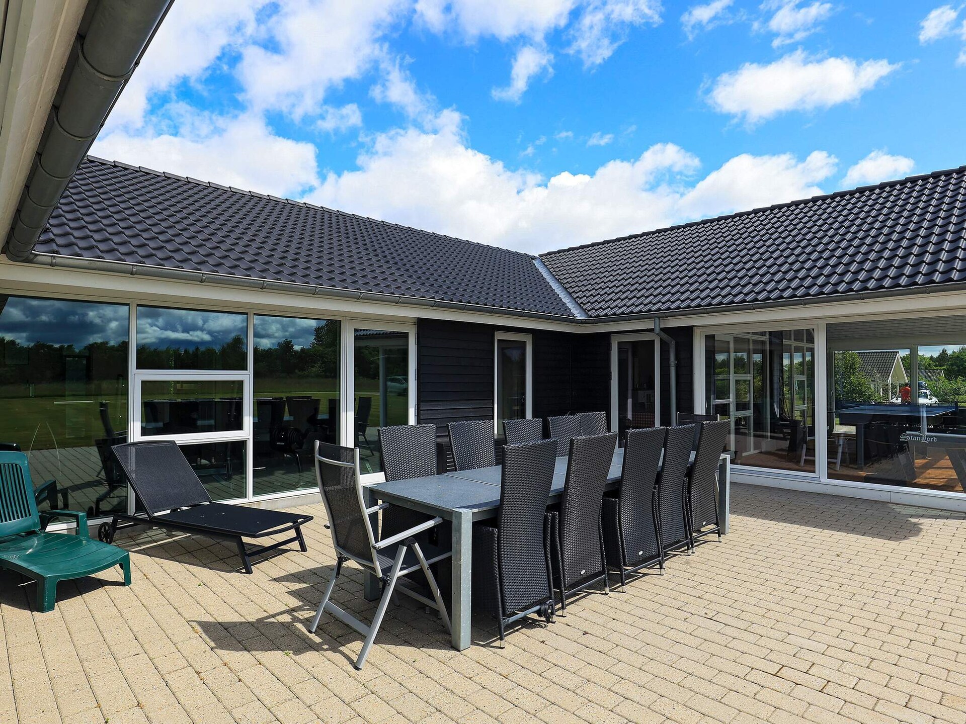 Luxe architectenhuis met 40m² zwembad, sauna & jacuzzi op 600m van fjord - foto 3