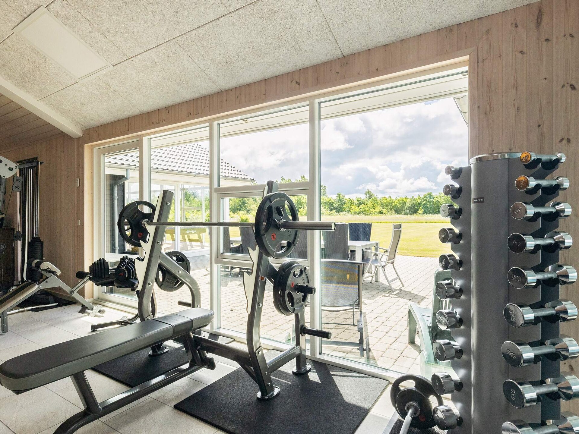 Luxe architectenhuis met 40m² zwembad, sauna & jacuzzi op 600m van fjord - foto 11