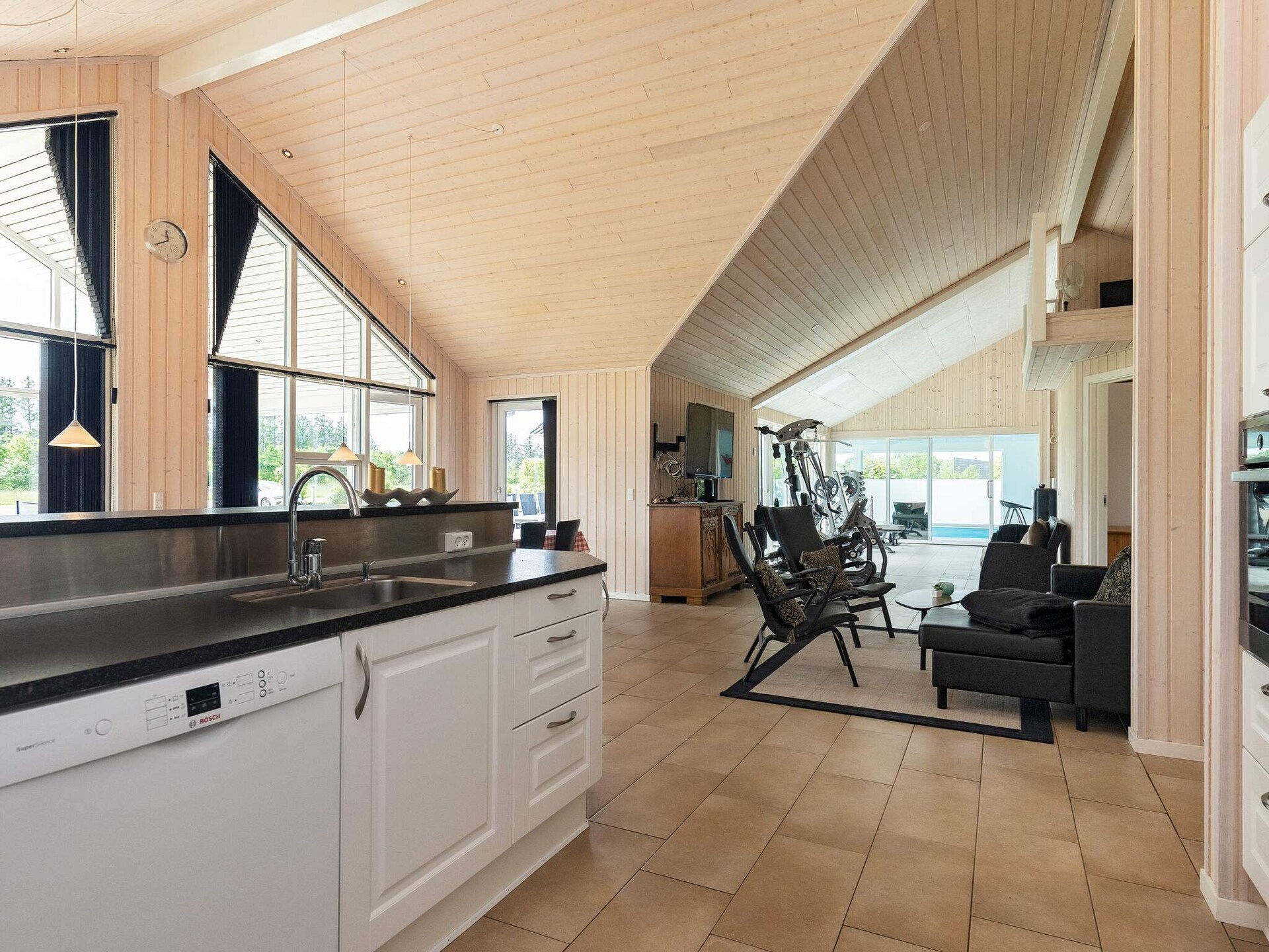 Luxe architectenhuis met 40m² zwembad, sauna & jacuzzi op 600m van fjord - foto 26