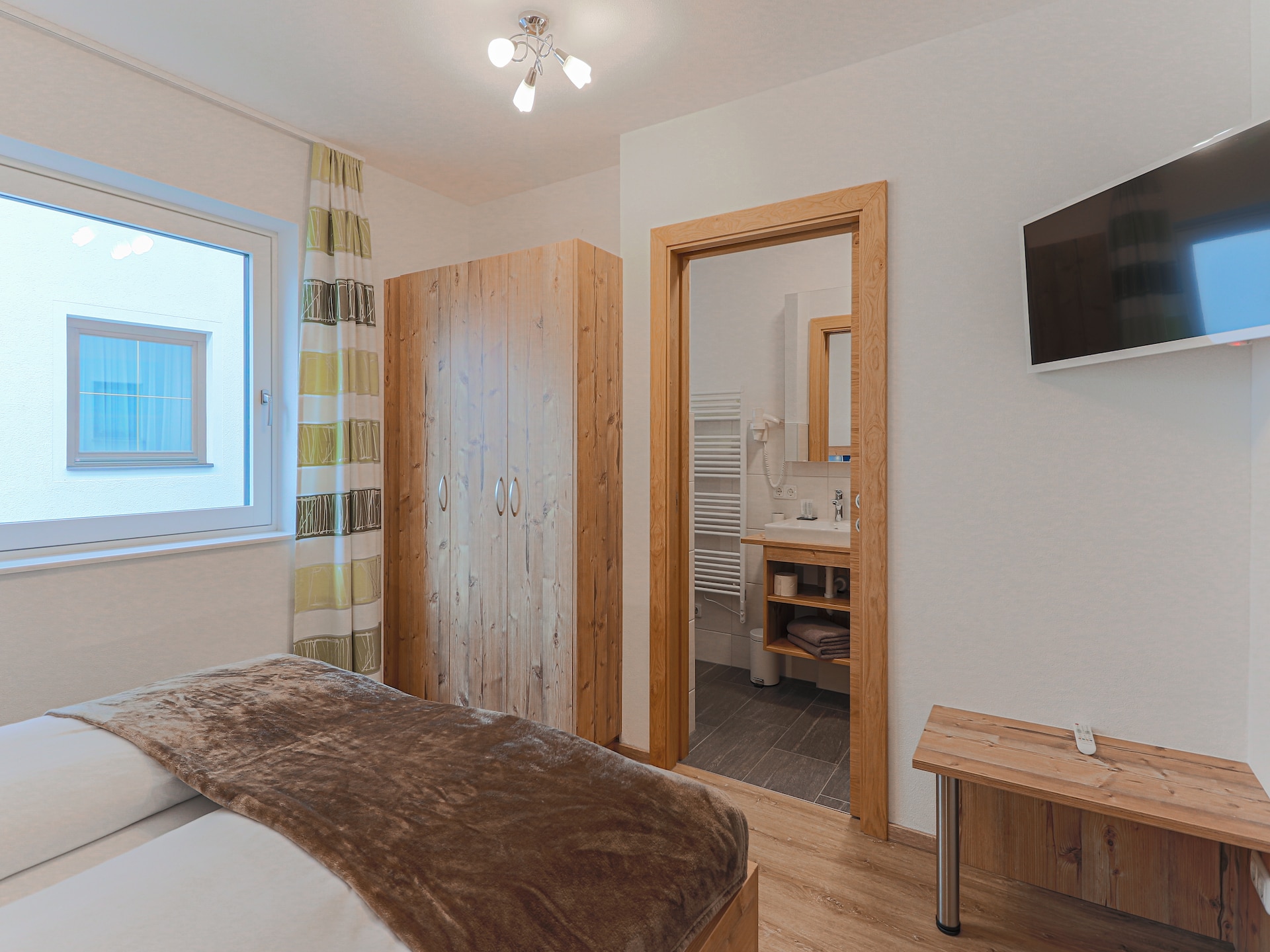 Op 500 m van het meer: ruim appartement in Brixen im Thale - foto 19