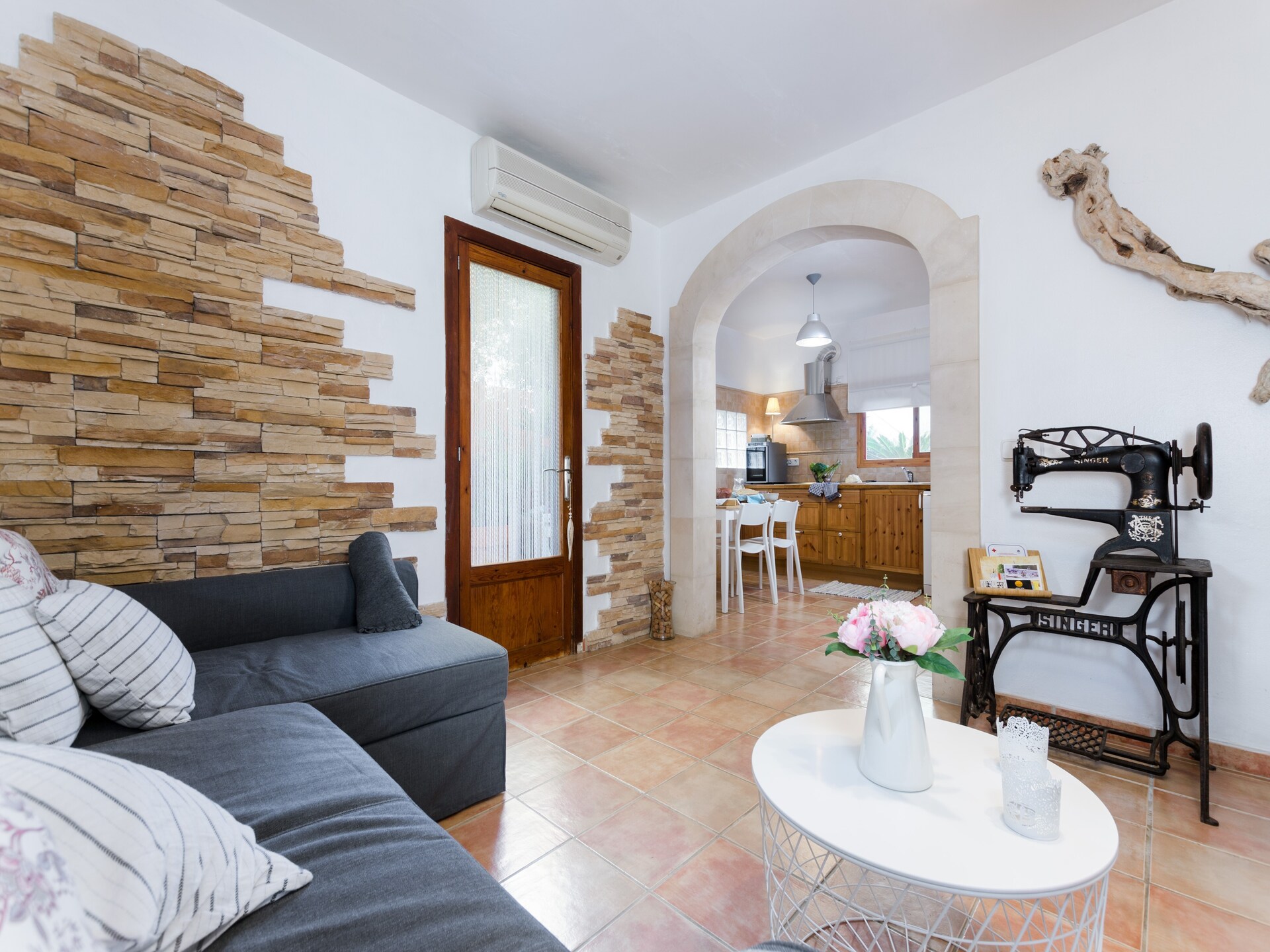 Cas Pati: Comfortabele tent met jacuzzi nabij Cala Santanyí - foto 13
