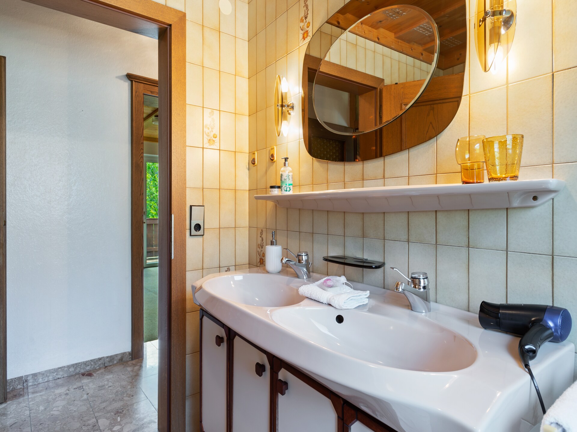 Dorfruh: Privé-appartement in Bramberg met balkon, dichtbij skigebieden - foto 16
