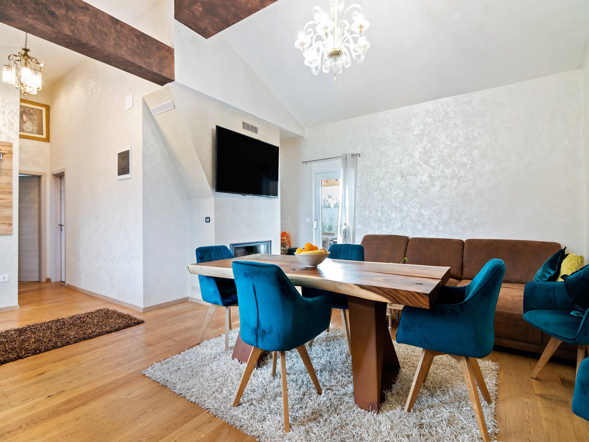 Villa Moon: Vrijstaand genieten met privé infinity pool bij Novigrad - foto 11