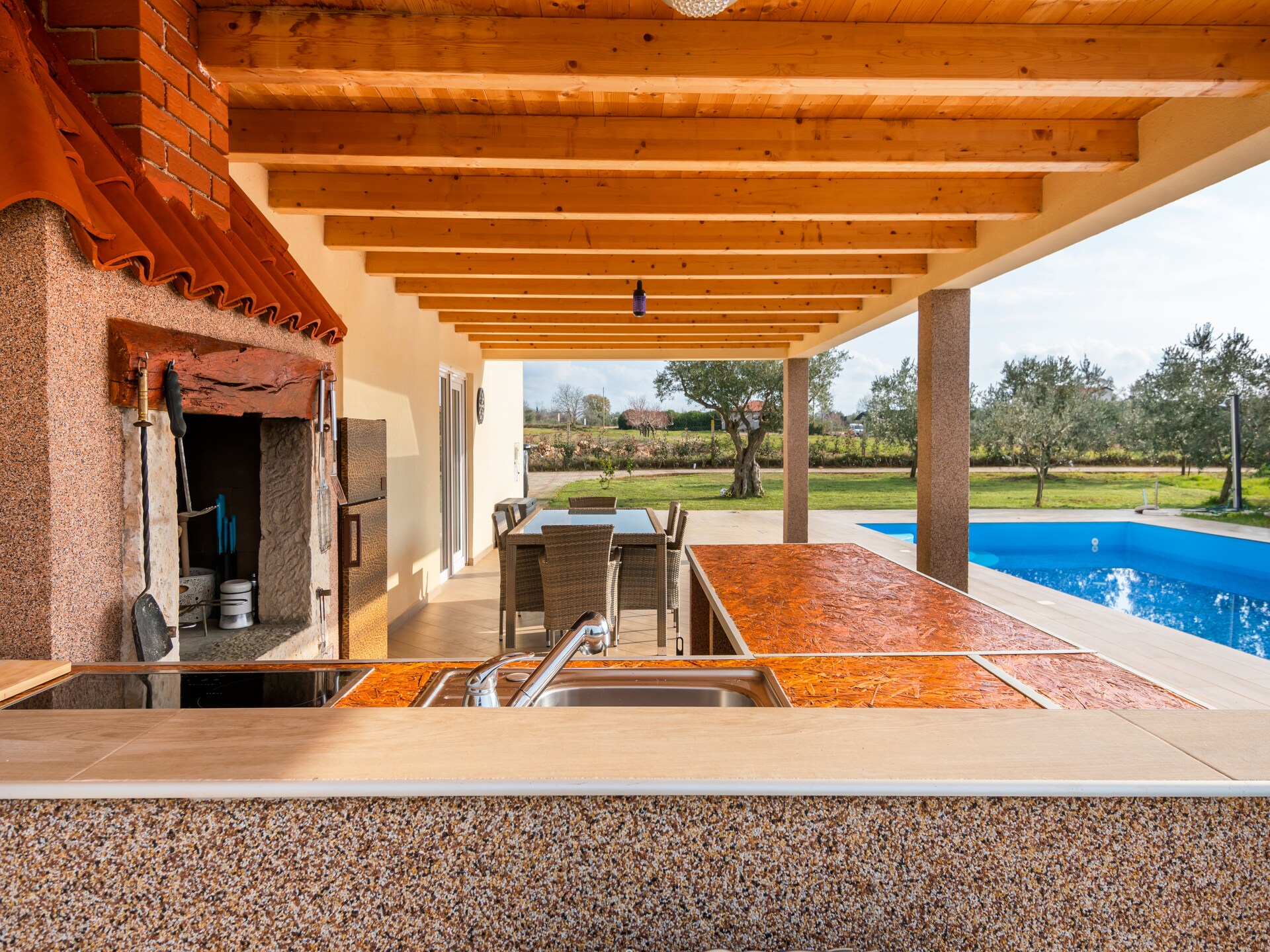 Villa Moon: Vrijstaand genieten met privé infinity pool bij Novigrad - foto 7