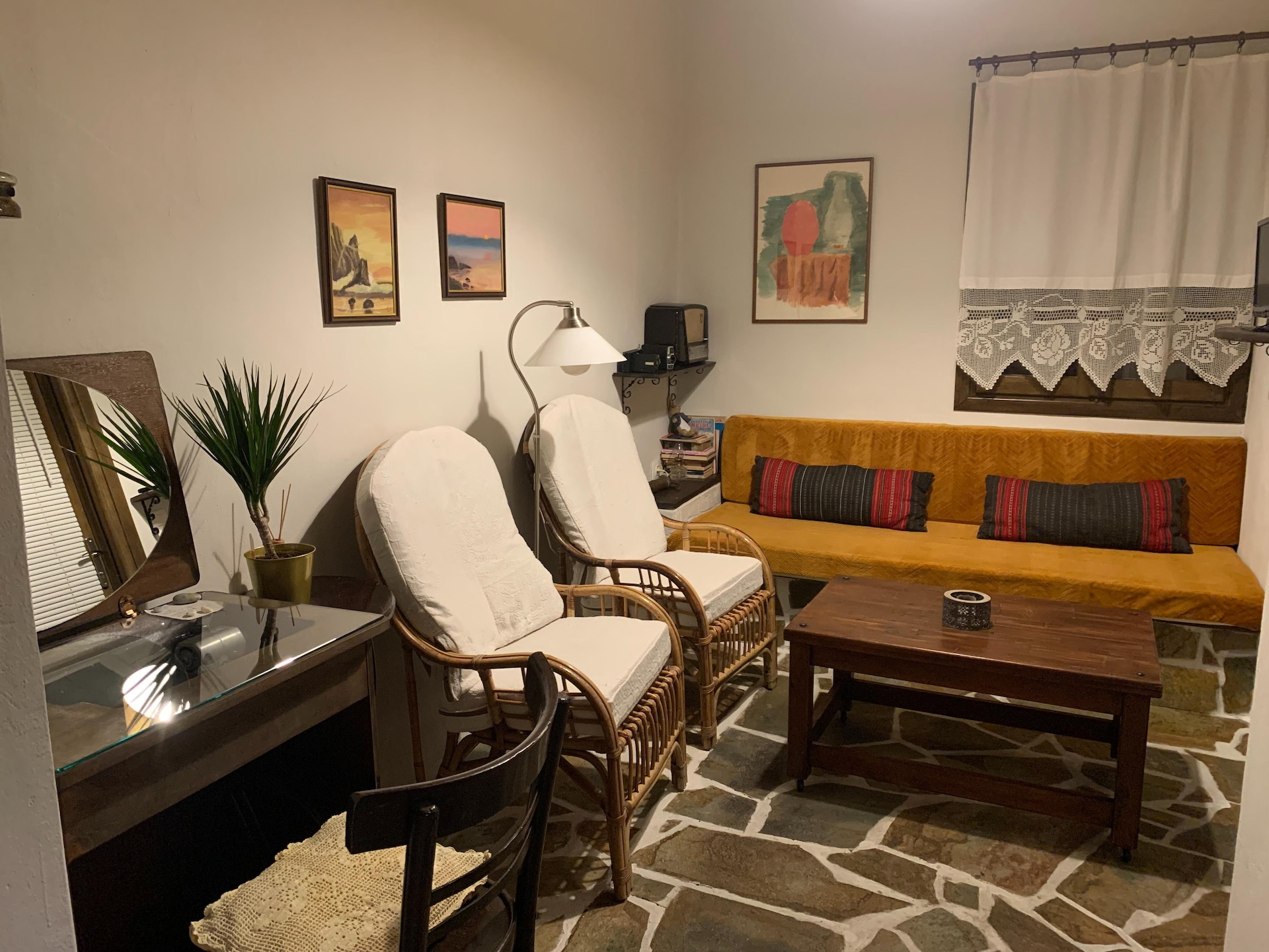 Zonovergoten appartement voor 5 in Agios Nikolaos, vlakbij zee - foto 2