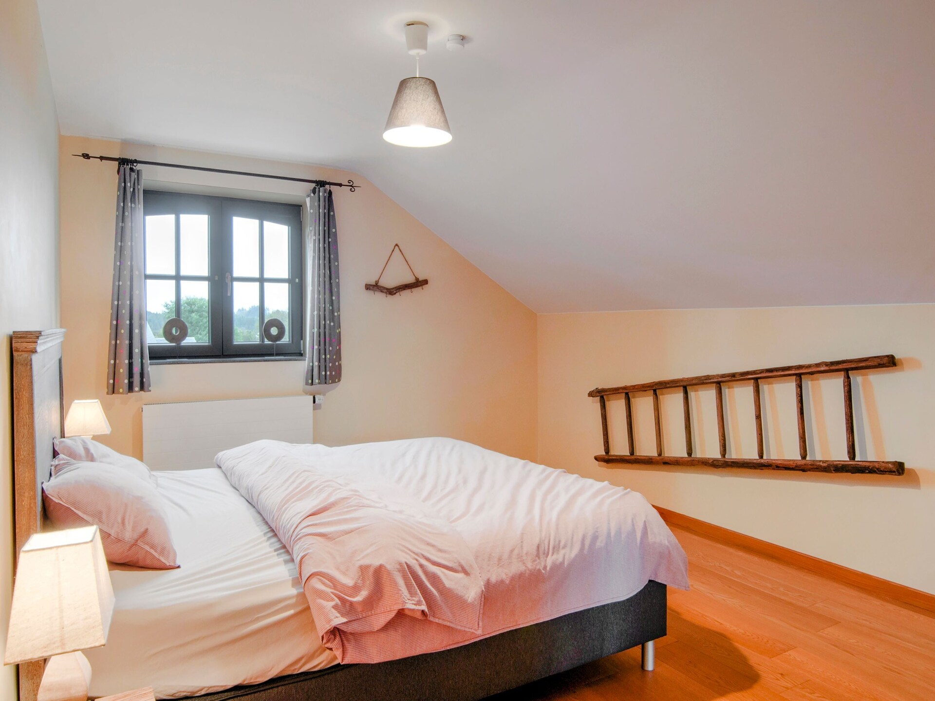 8-persoons vakantiehuis met weelderige tuin in Nafraiture - foto 12