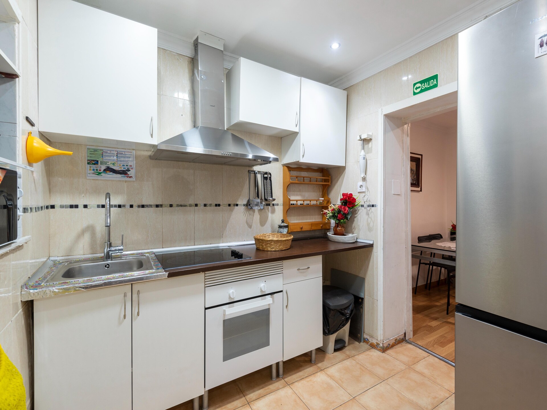Ruim vakantiehuis voor 8 personen met dakterras in San Sebastián de los Reyes - foto 9