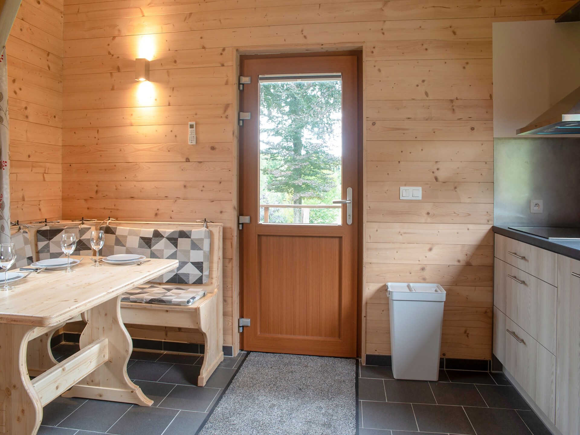 Chalet Rogery 64: vrijstaand in het bos bij Gouvy voor 4 personen - foto 2