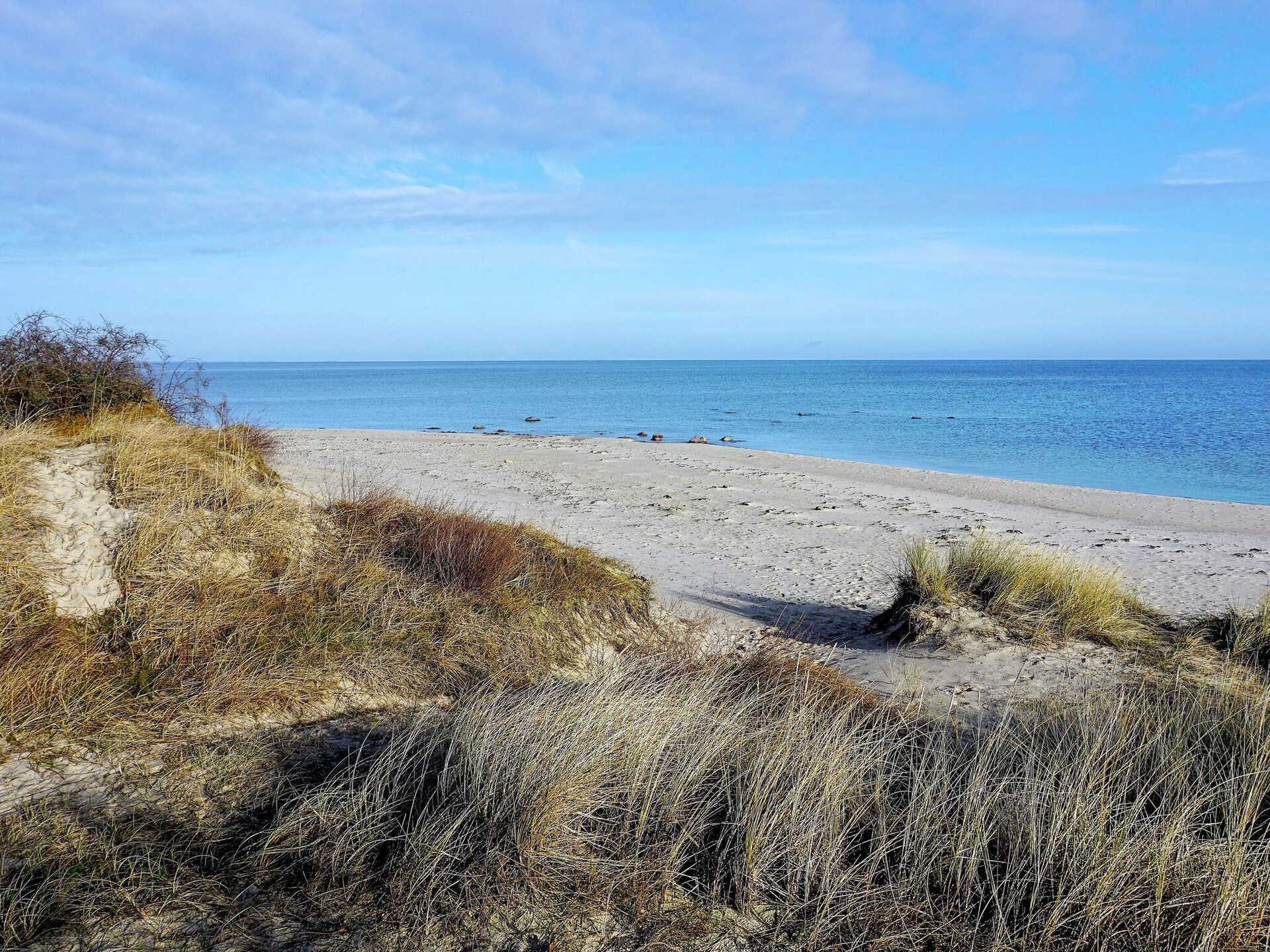 Ruim vakantiehuis met panoramisch uitzicht over Österlen bij golfbaan - foto 7
