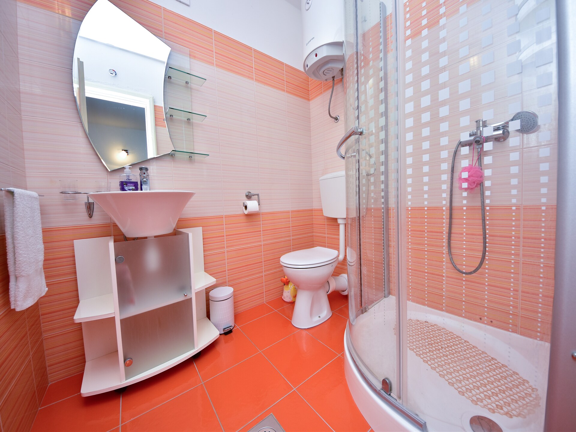 Rustig appartement vlakbij zee in Krusevo, ideaal voor families - foto 16