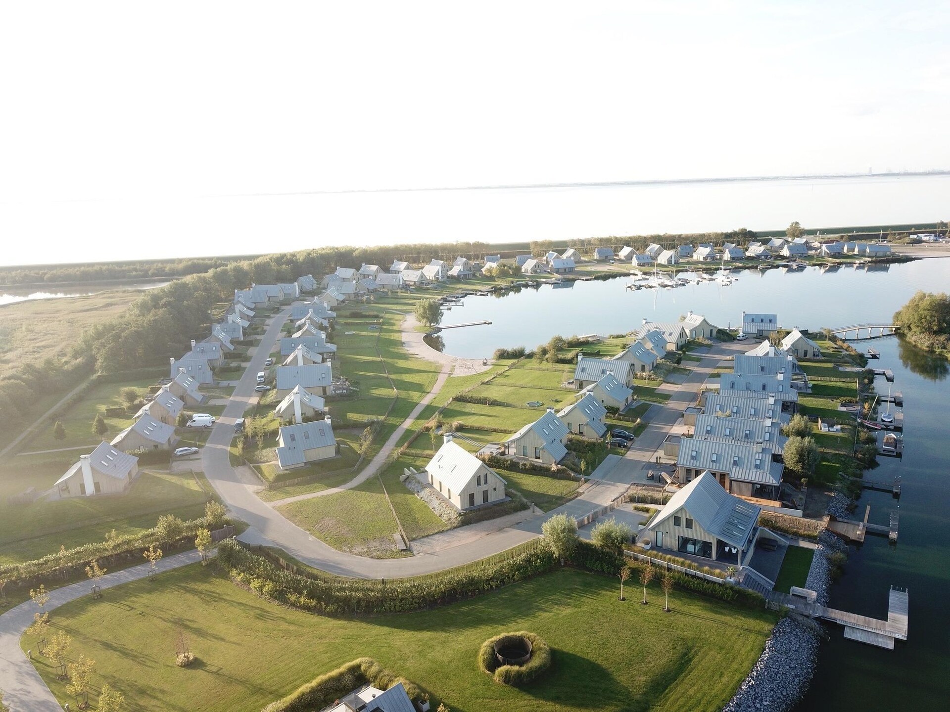 Architectuurvilla Piet Boon aan het water in Zeeland - foto 21
