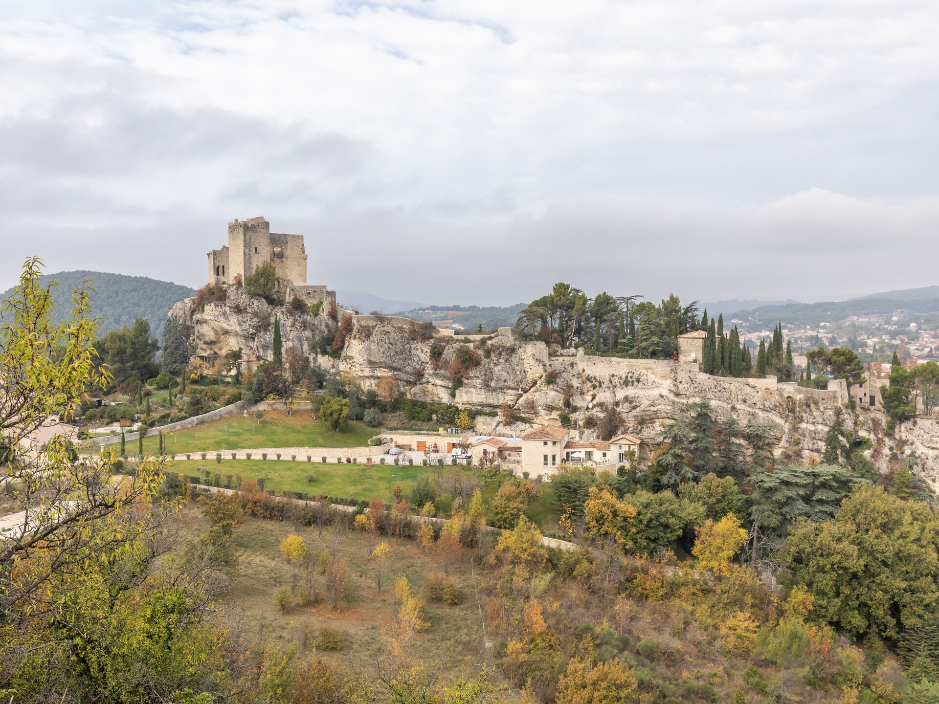 Privézwembad en Provençaalse charme in Vaison-la-Romaine - foto 34