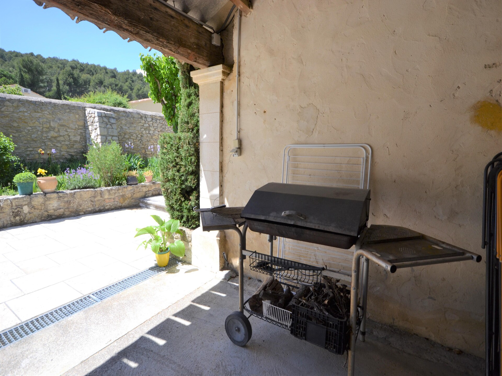 Privézwembad en Provençaalse charme in Vaison-la-Romaine - foto 39