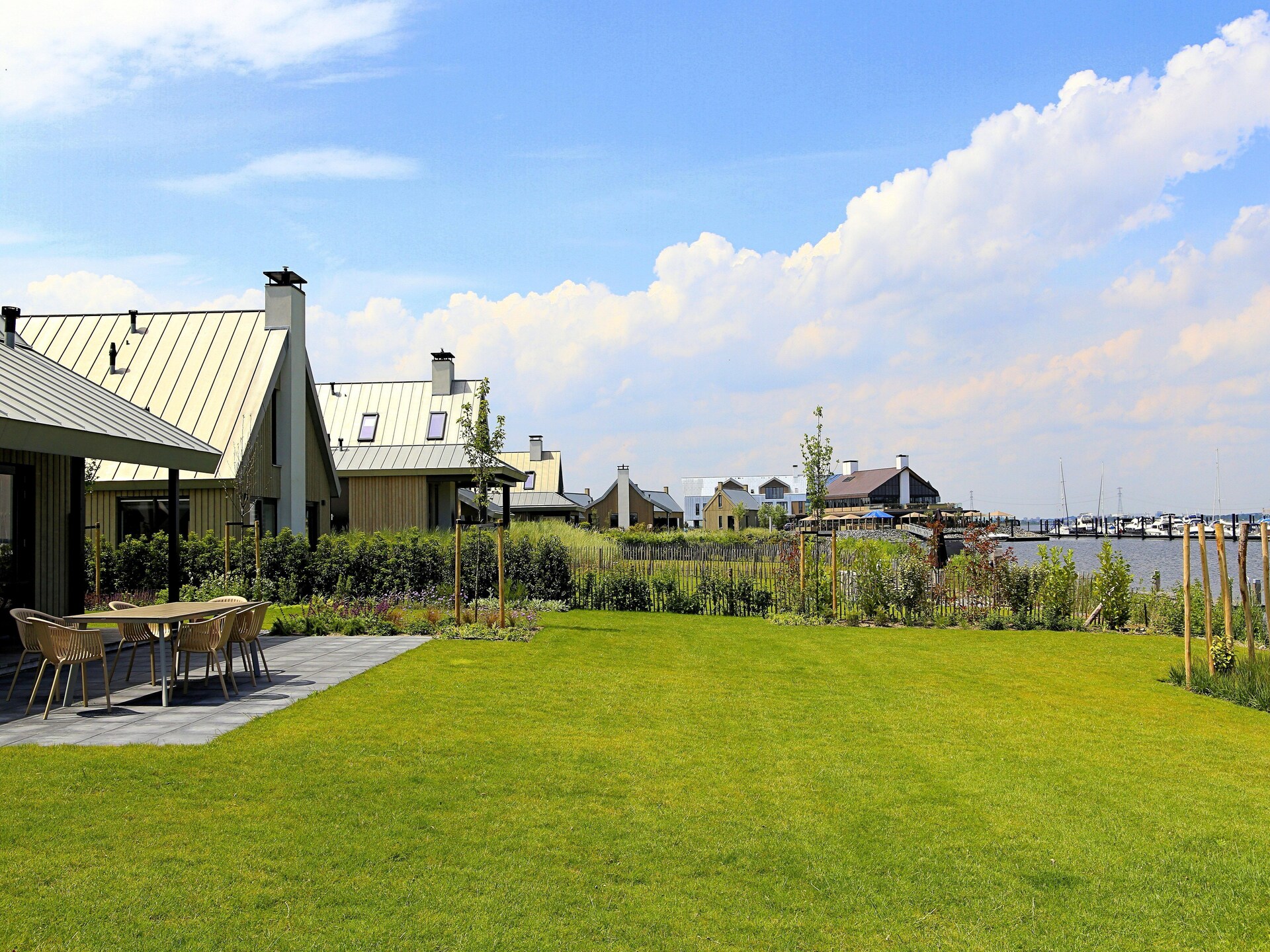 Luxe designvilla van Piet Boon aan het water in Tholen – 6 pers. - foto 10