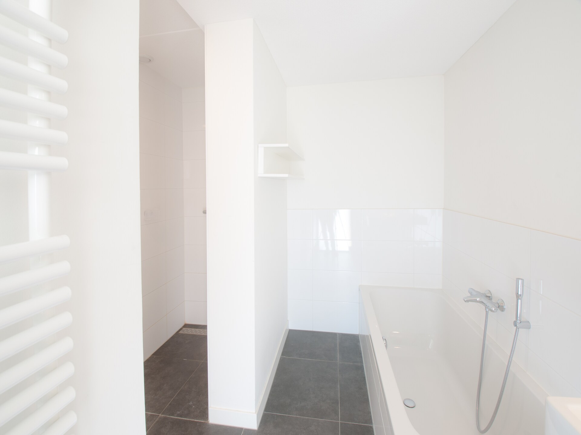 Design wellnessvilla voor 6 personen op Vakantiepark Oesterdam, Tholen - foto 10